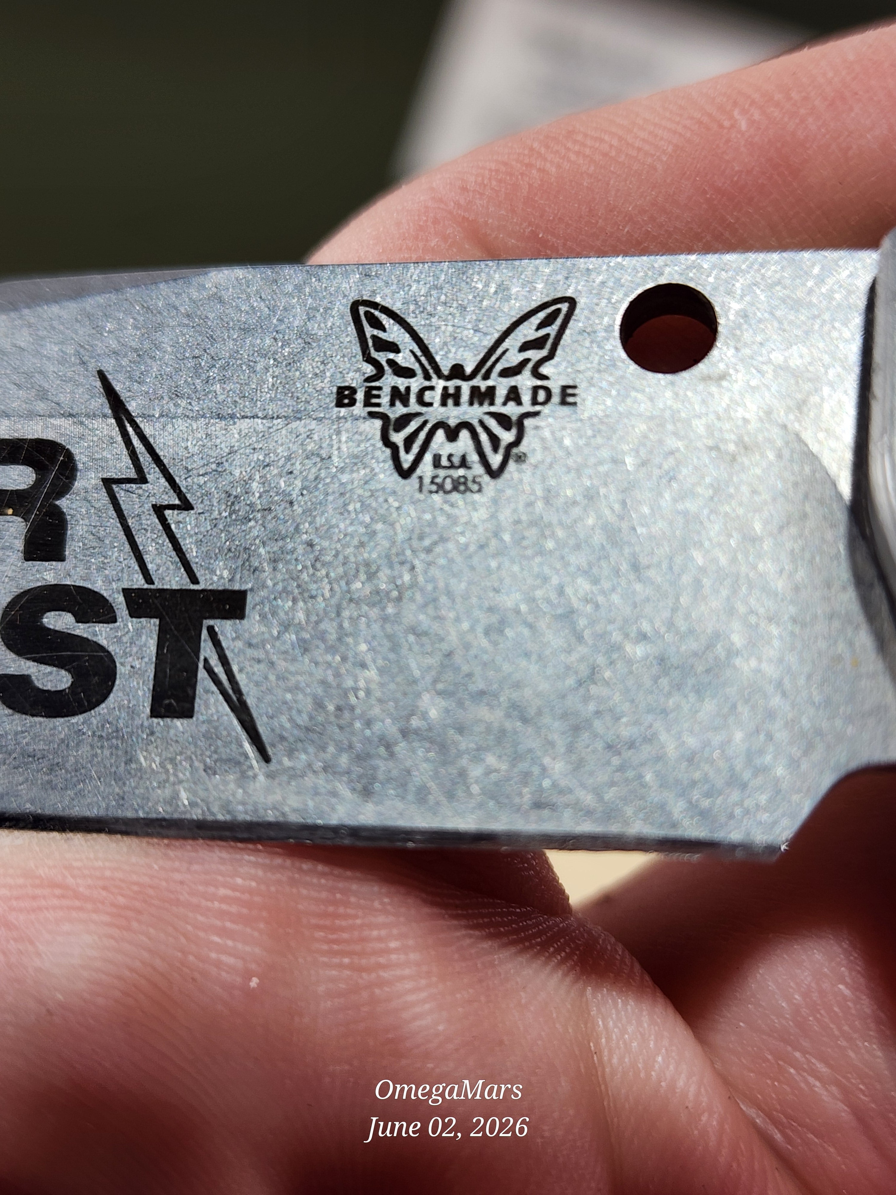 BENCHMADE 15085-2 Mini Crooked River - Light Usage - #90Gr