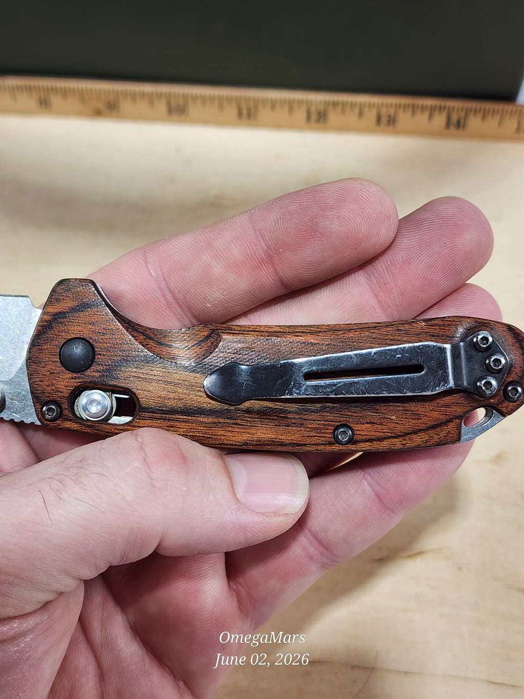 BENCHMADE 15031 - Light Usage - #94Gr