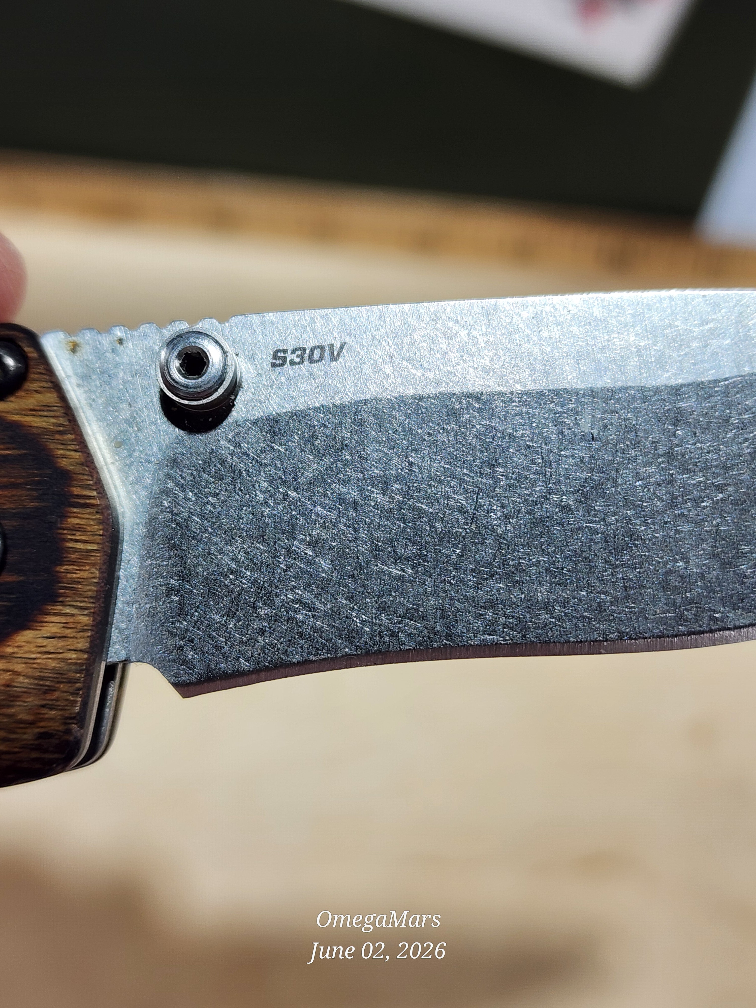 BENCHMADE 15031 - Light Usage - #95Gr