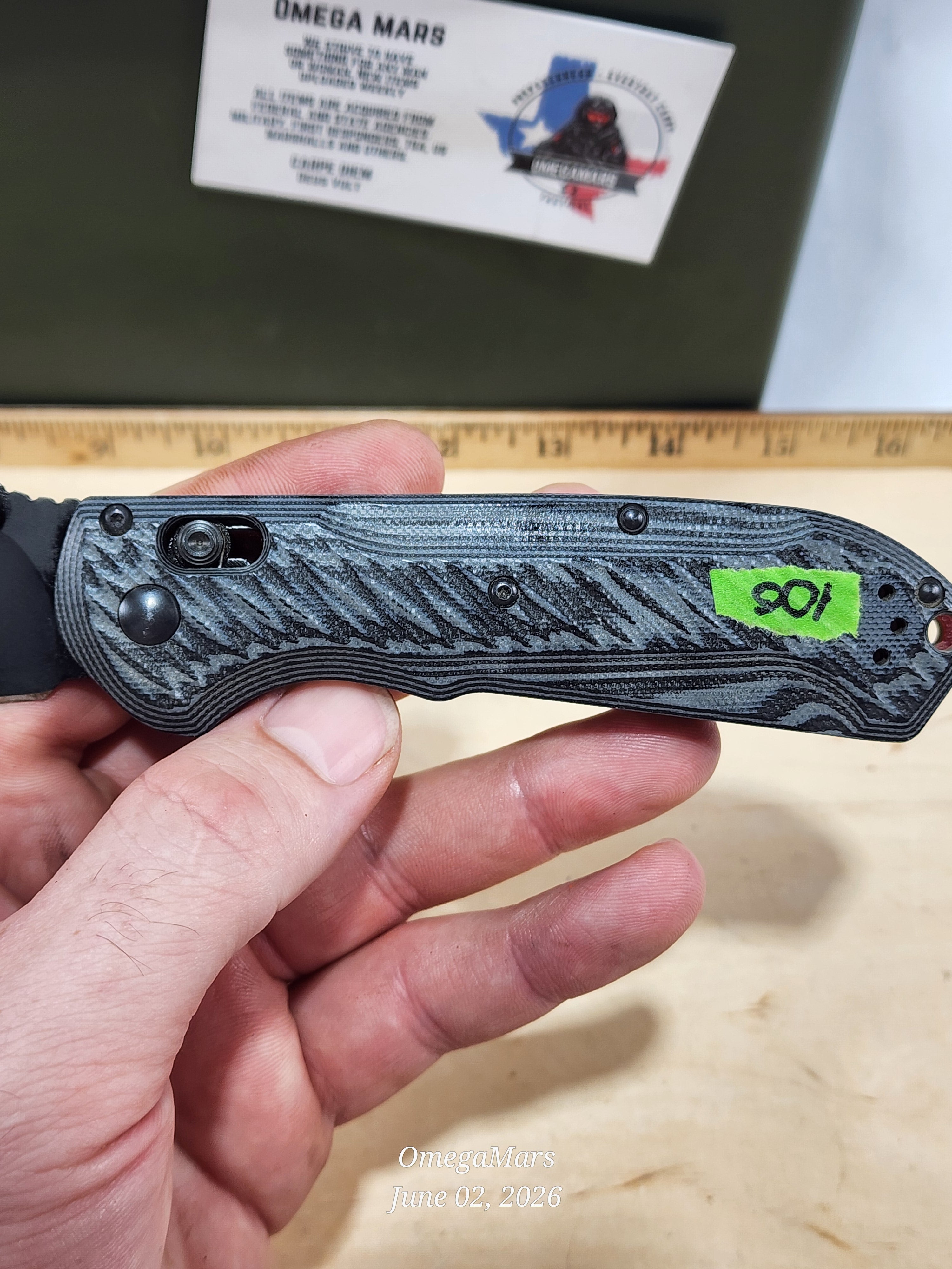 BENCHMADE Mini Freek 565BK-2 - Light Usage - #100Gr