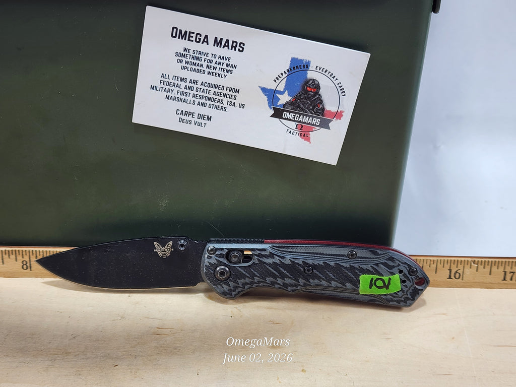 BENCHMADE Freek 560BK-1 - Light Usage - #101Gr