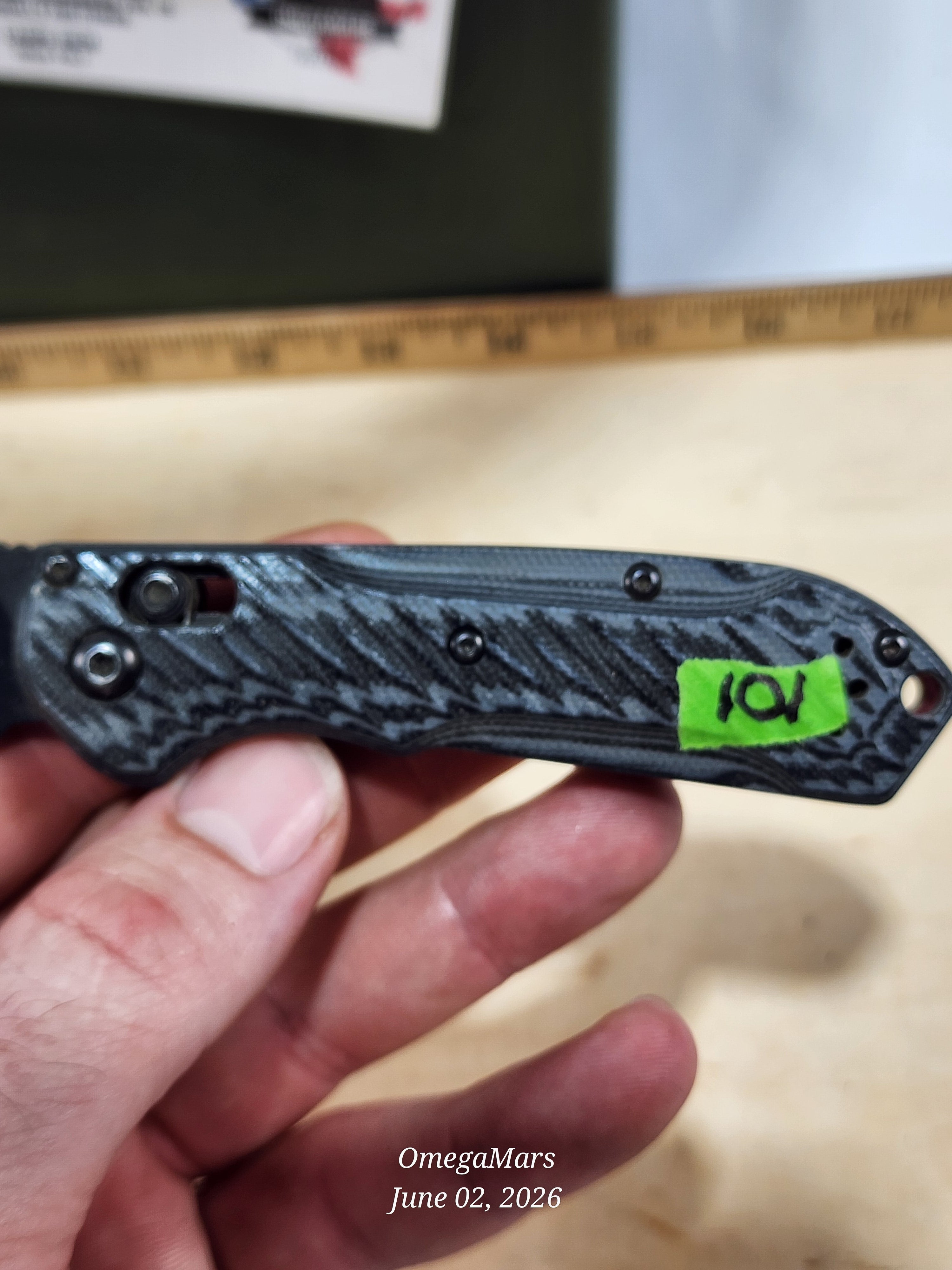 BENCHMADE Freek 560BK-1 - Light Usage - #101Gr