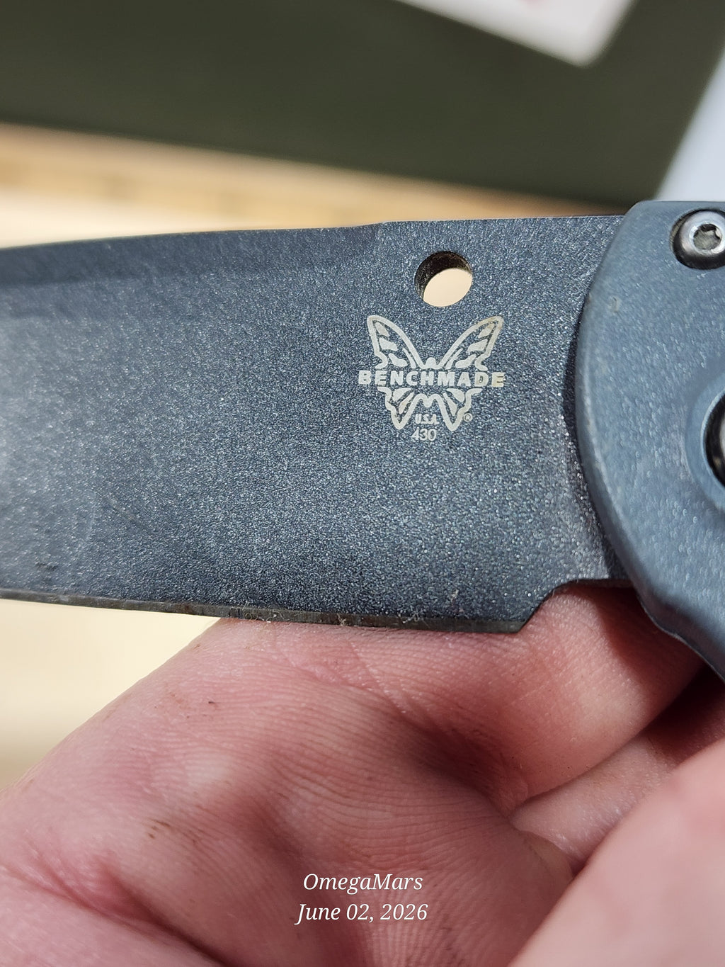 BENCHMADE 430 - CPM-D2 Steel - Light Usage - #102Gr