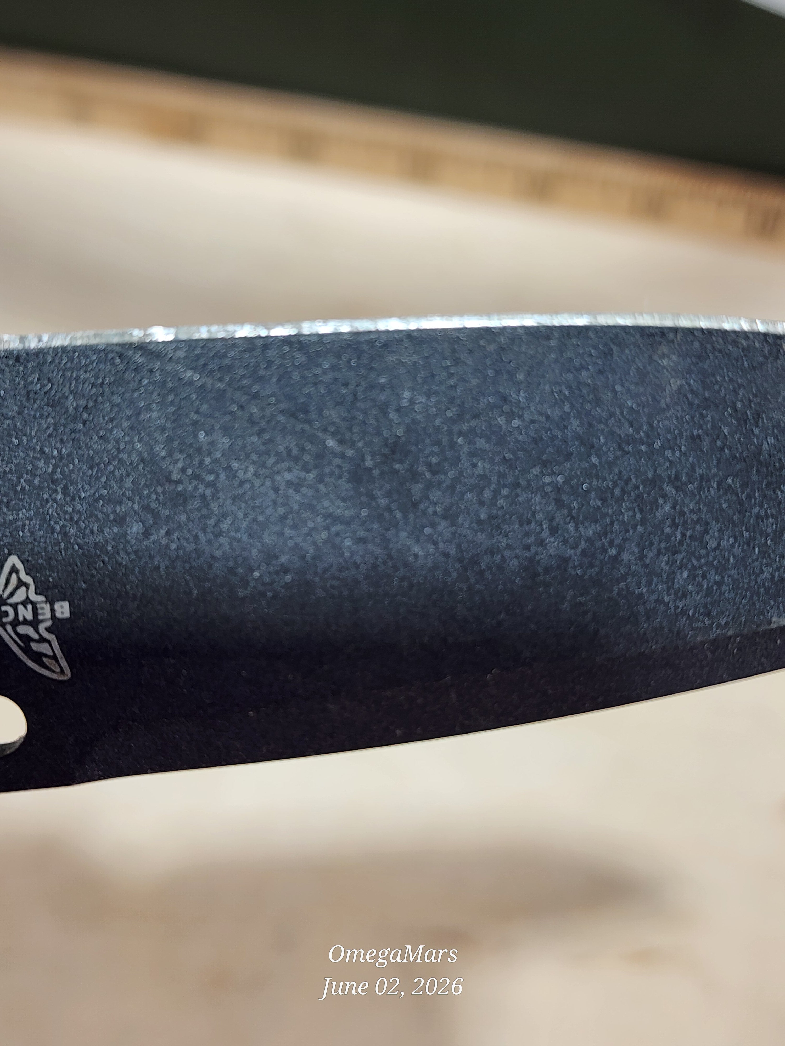 BENCHMADE 430 - CPM-D2 Steel - Light Usage - #102Gr