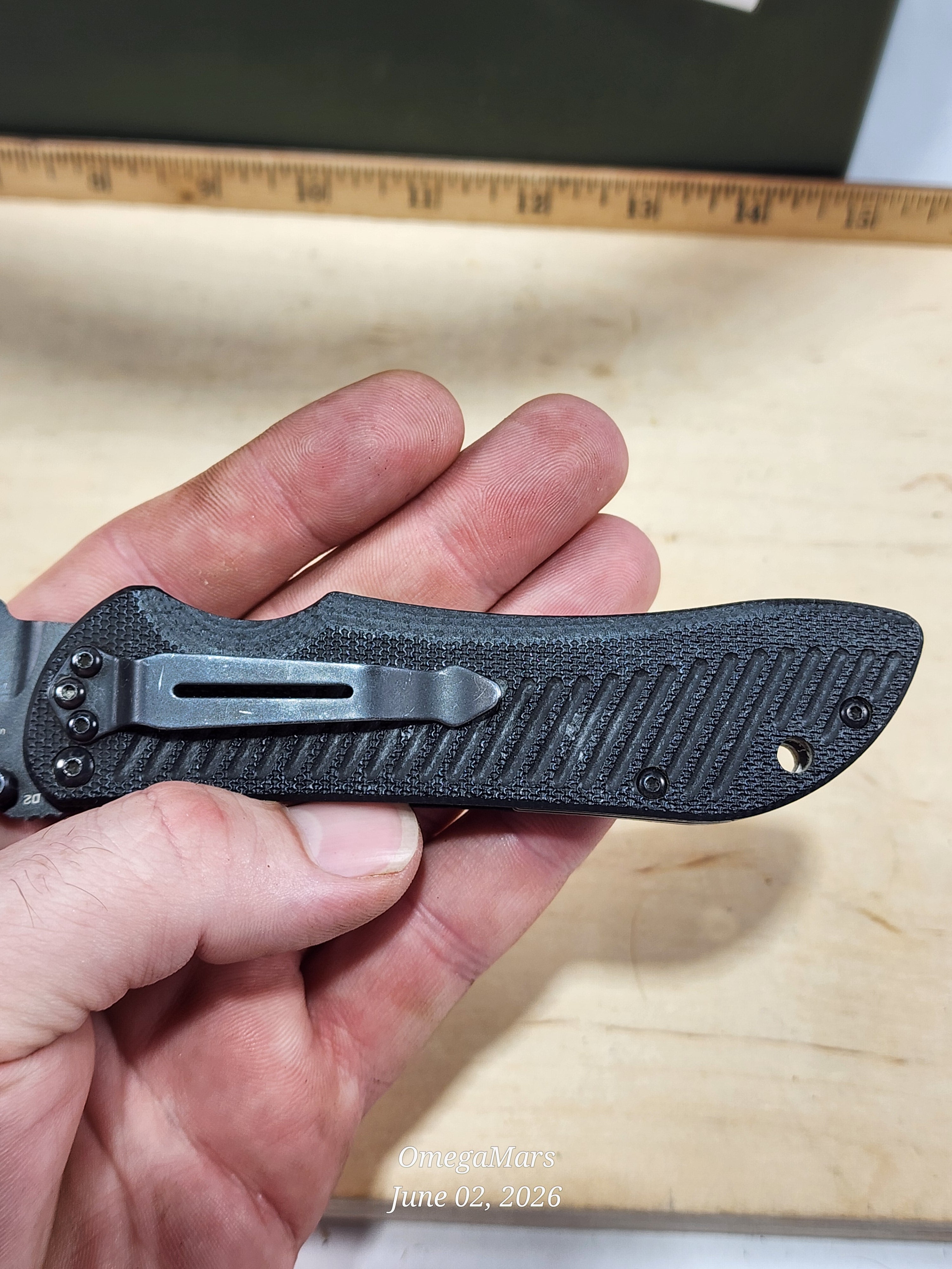 BENCHMADE Nitrous Stryker Black Coated Combo Edge 3.7" D2 - BM912SBKD2 -#104Gr