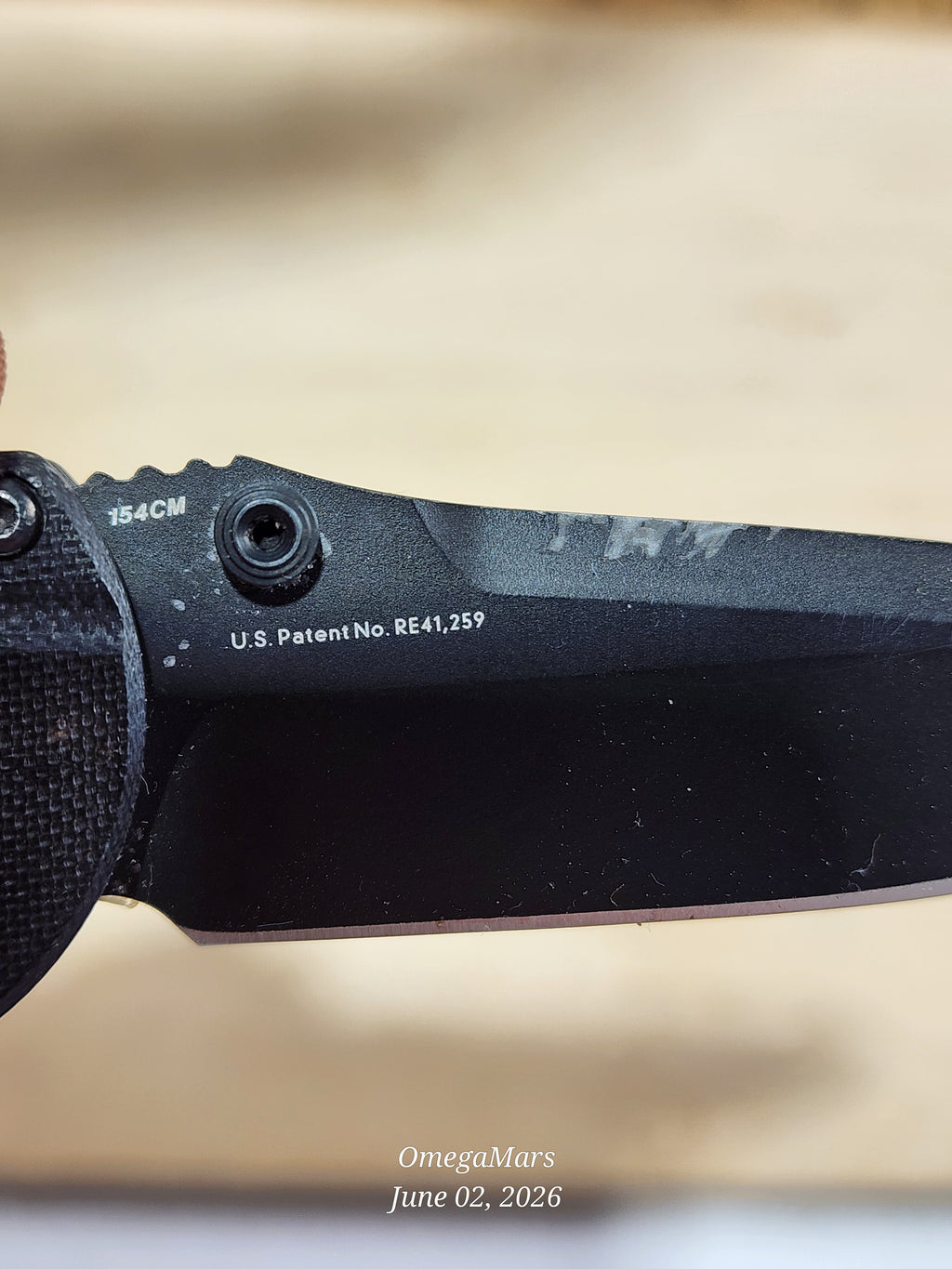 BENCHMADE 903 Mini-AXIS Stryker Folding Pocket Knife 2.94" 154CM - Light Usage #106Gr