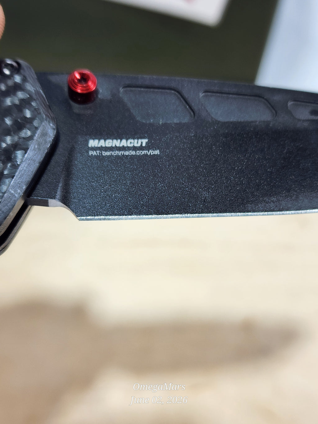 BENCHMADE PSK™ | Carbon Fiber & Black G10 - Light Usage - #107Gr