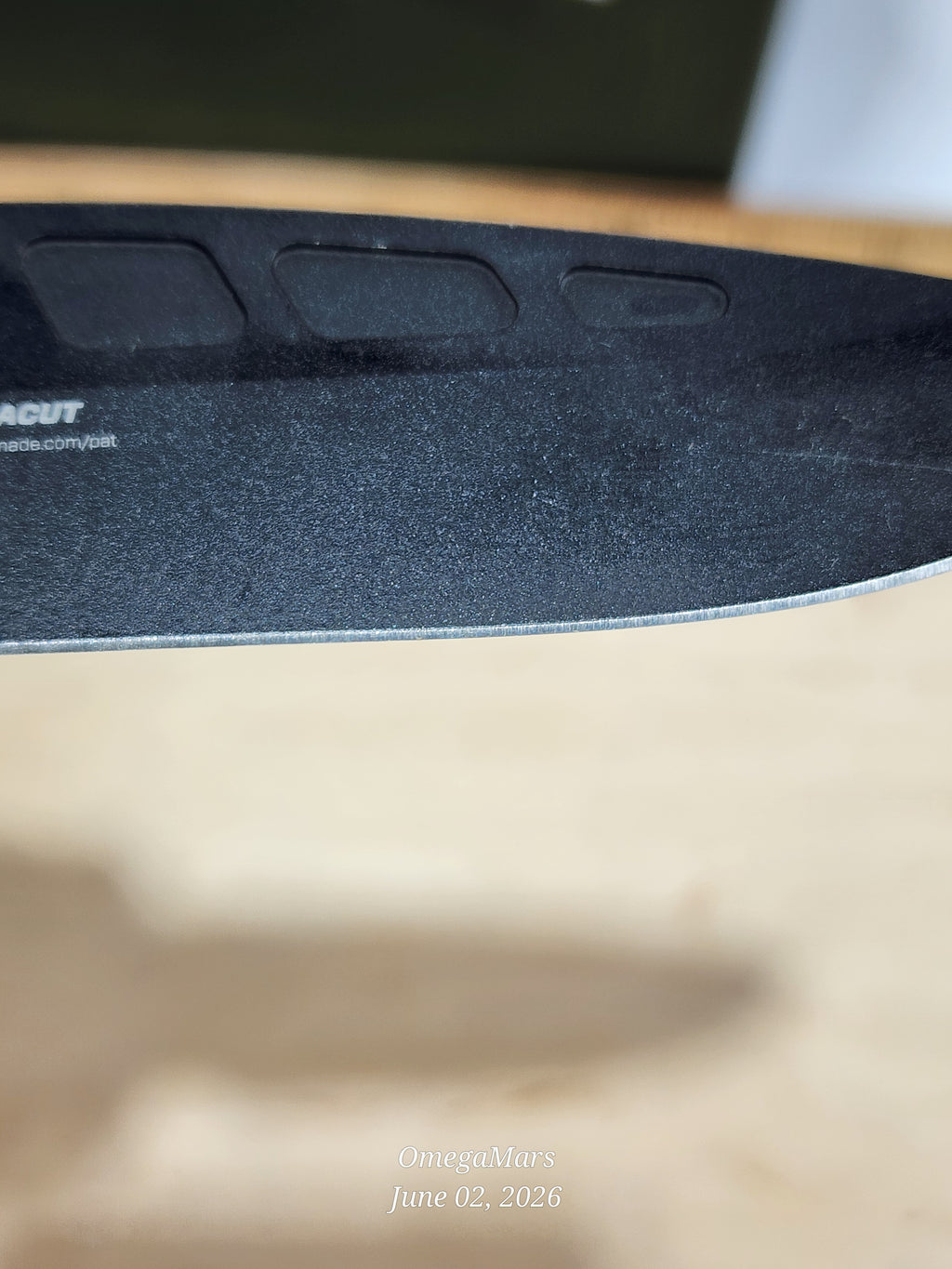 BENCHMADE PSK™ | Carbon Fiber & Black G10 - Light Usage - #107Gr
