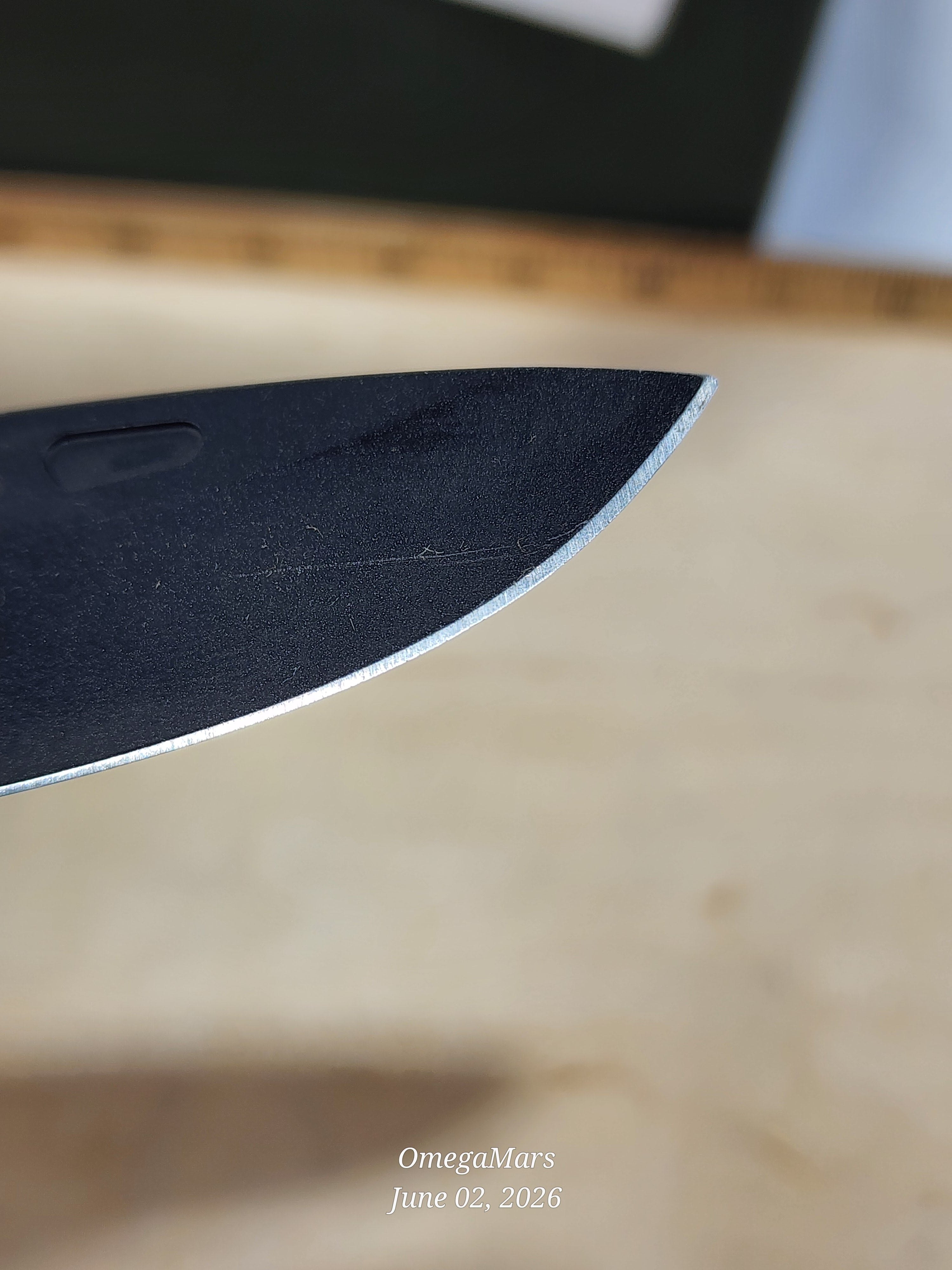 BENCHMADE PSK™ | Carbon Fiber & Black G10 - Light Usage - #107Gr