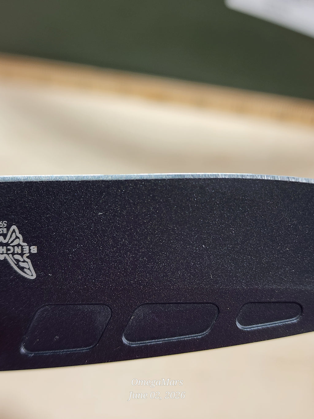 BENCHMADE PSK™ | Carbon Fiber & Black G10 - Light Usage - #107Gr