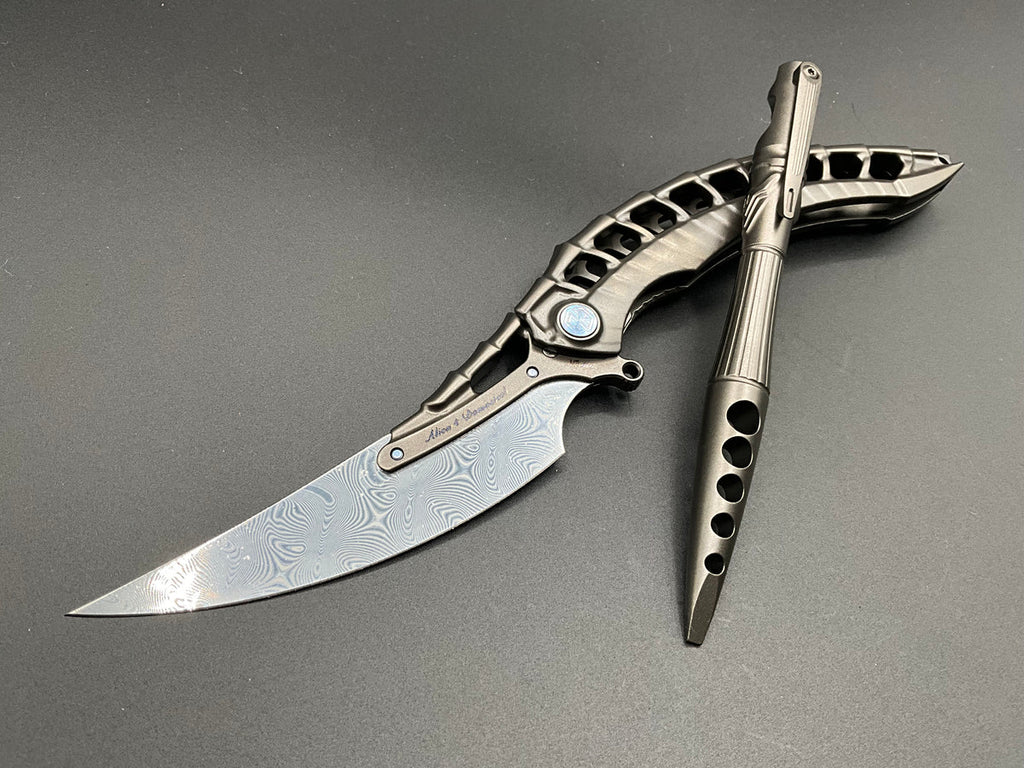 Alien 4 Framelock WITH PEN Brand New - Rike Knife