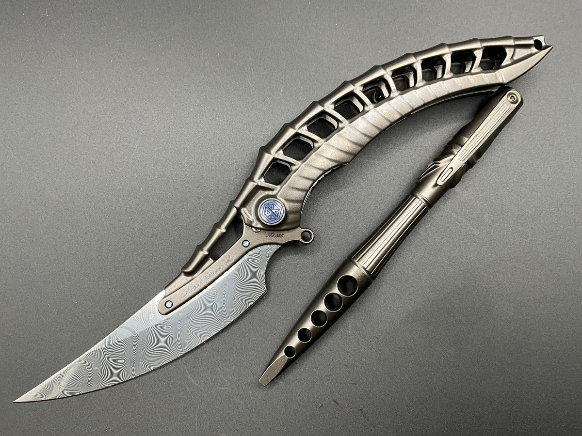 Alien 4 Framelock WITH PEN Brand New - Rike Knife