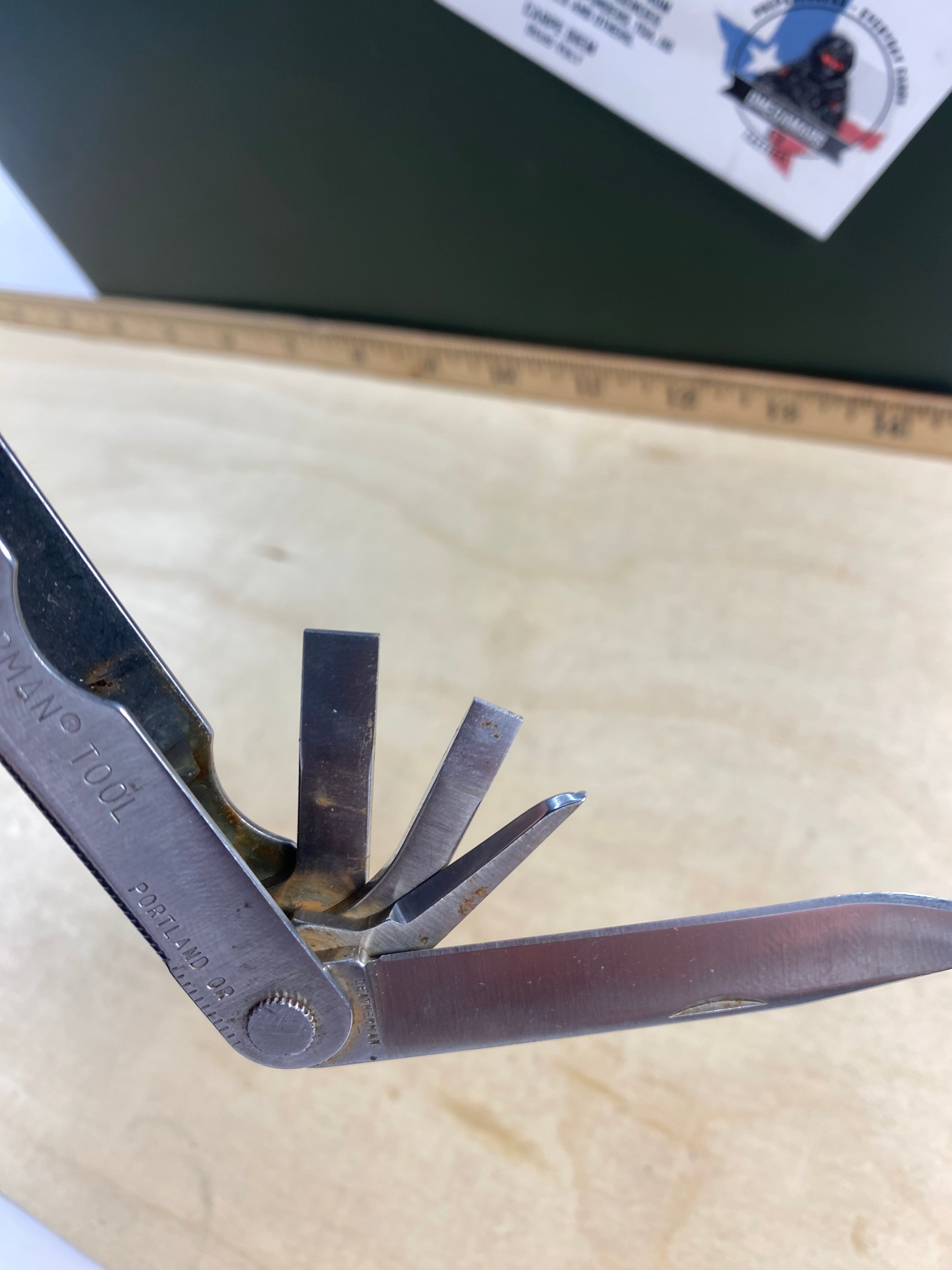 Leatherman PST #91. Light usage. Dirty & needs oil. (0599-0499)