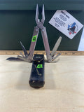 Learherman PST2 #93. Light usage. Dirty. Loose tools. (0999-0100)
