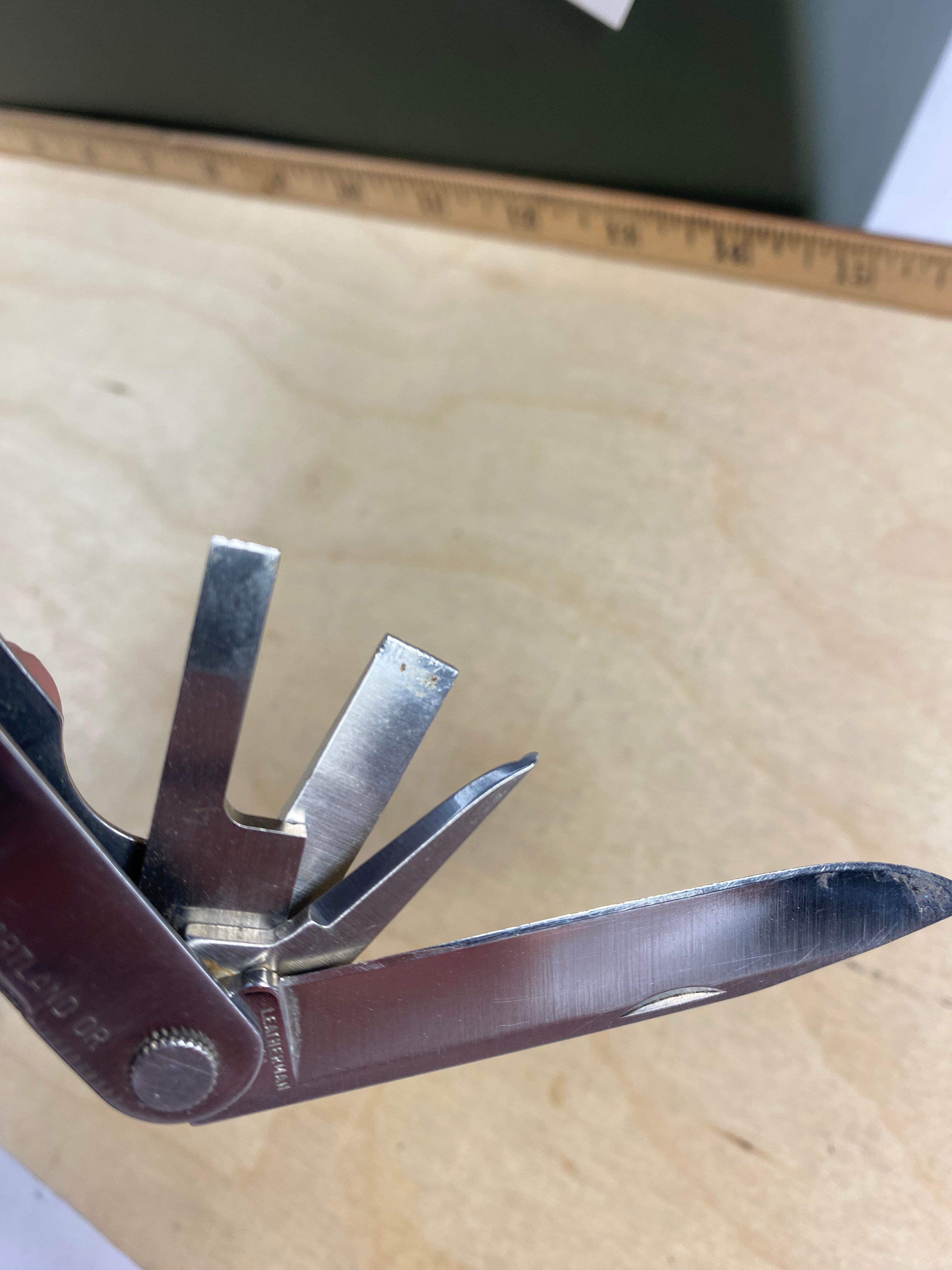 Leatherman PST #102. Light usage. (1097-1097)