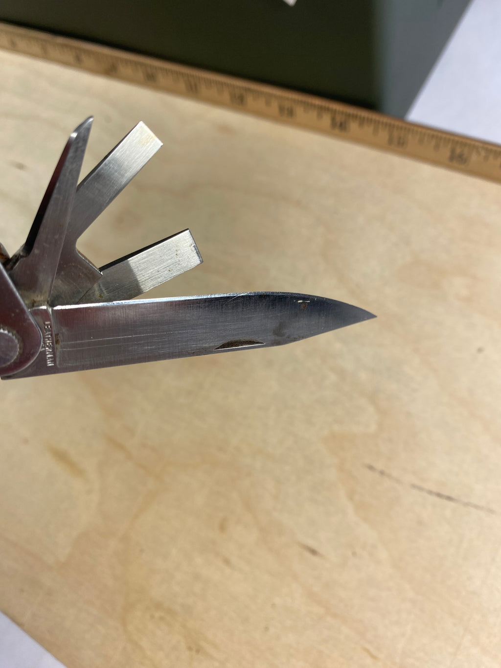 Leatherman PST #103. Light usage. Dirty. Possible rust and blade it may be resharpened. (0794-0694)