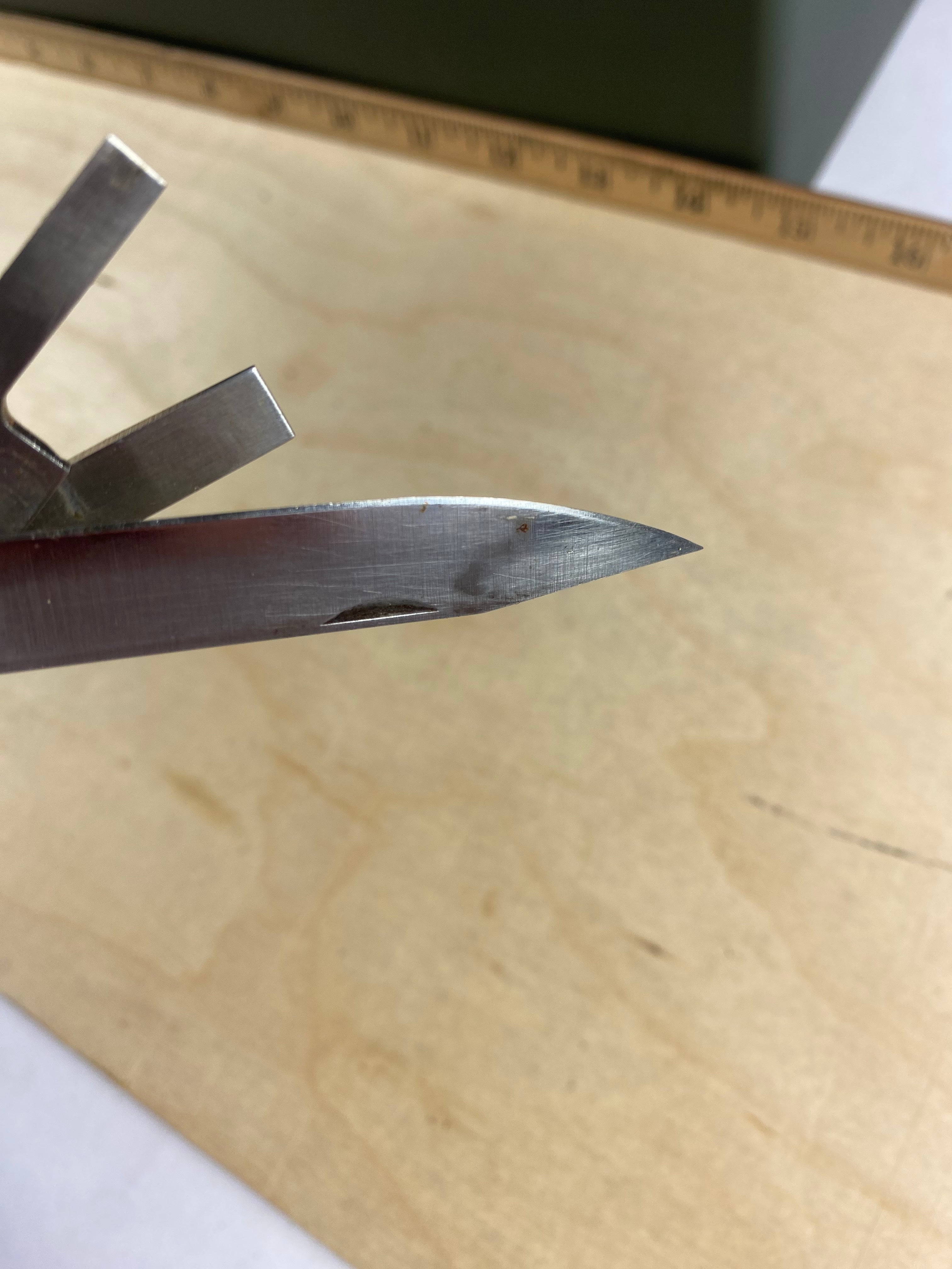 Leatherman PST #103. Light usage. Dirty. Possible rust and blade it may be resharpened. (0794-0694)