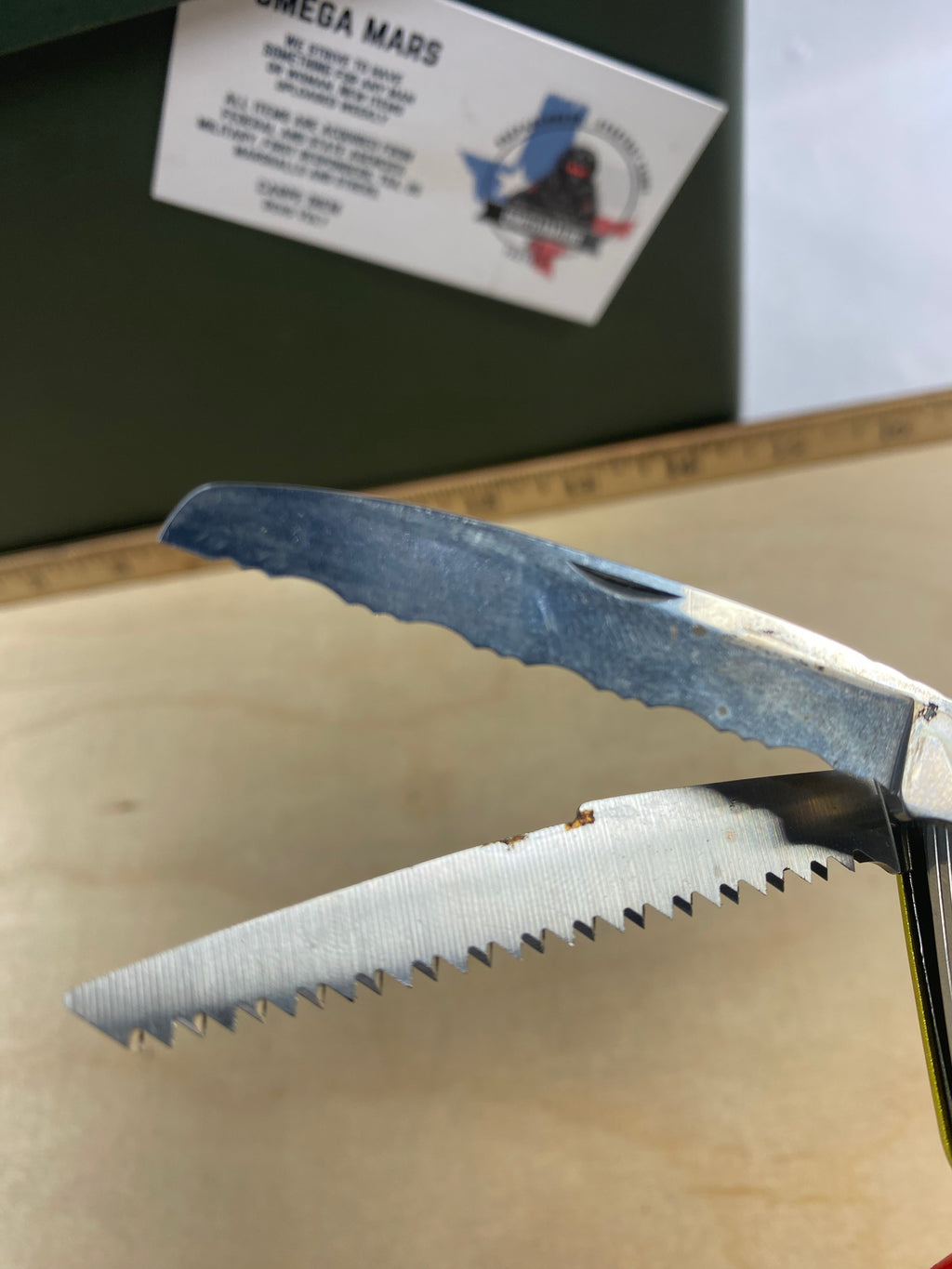 Leatherman Juice KF4 #107. Light usage. Scratch on handle. Dirty