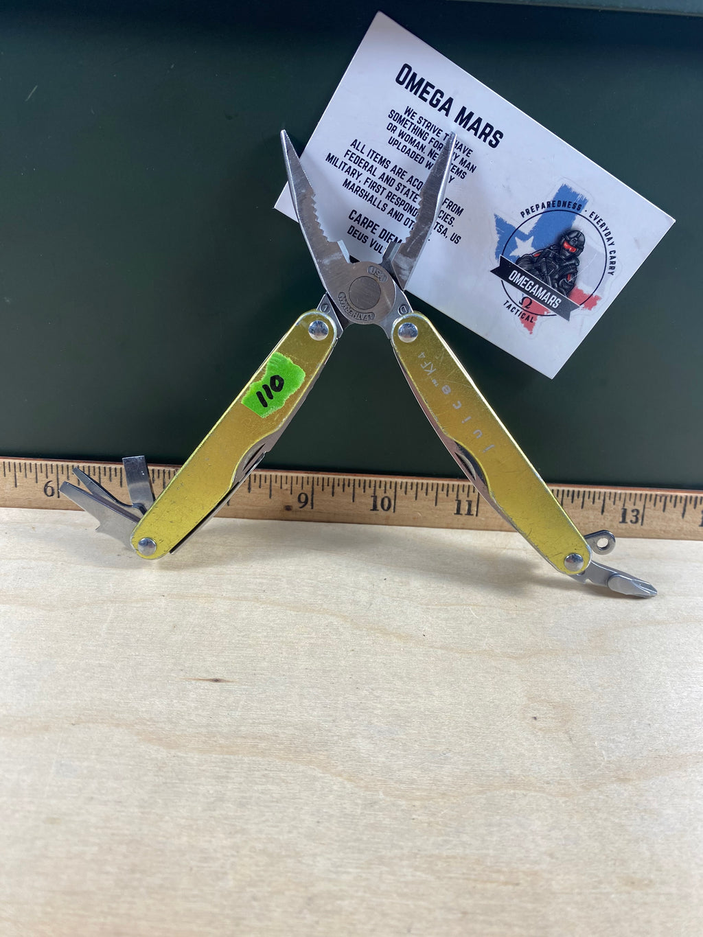 Leatherman Juice KF4 #110. Light usage. Handle bent and dirty.