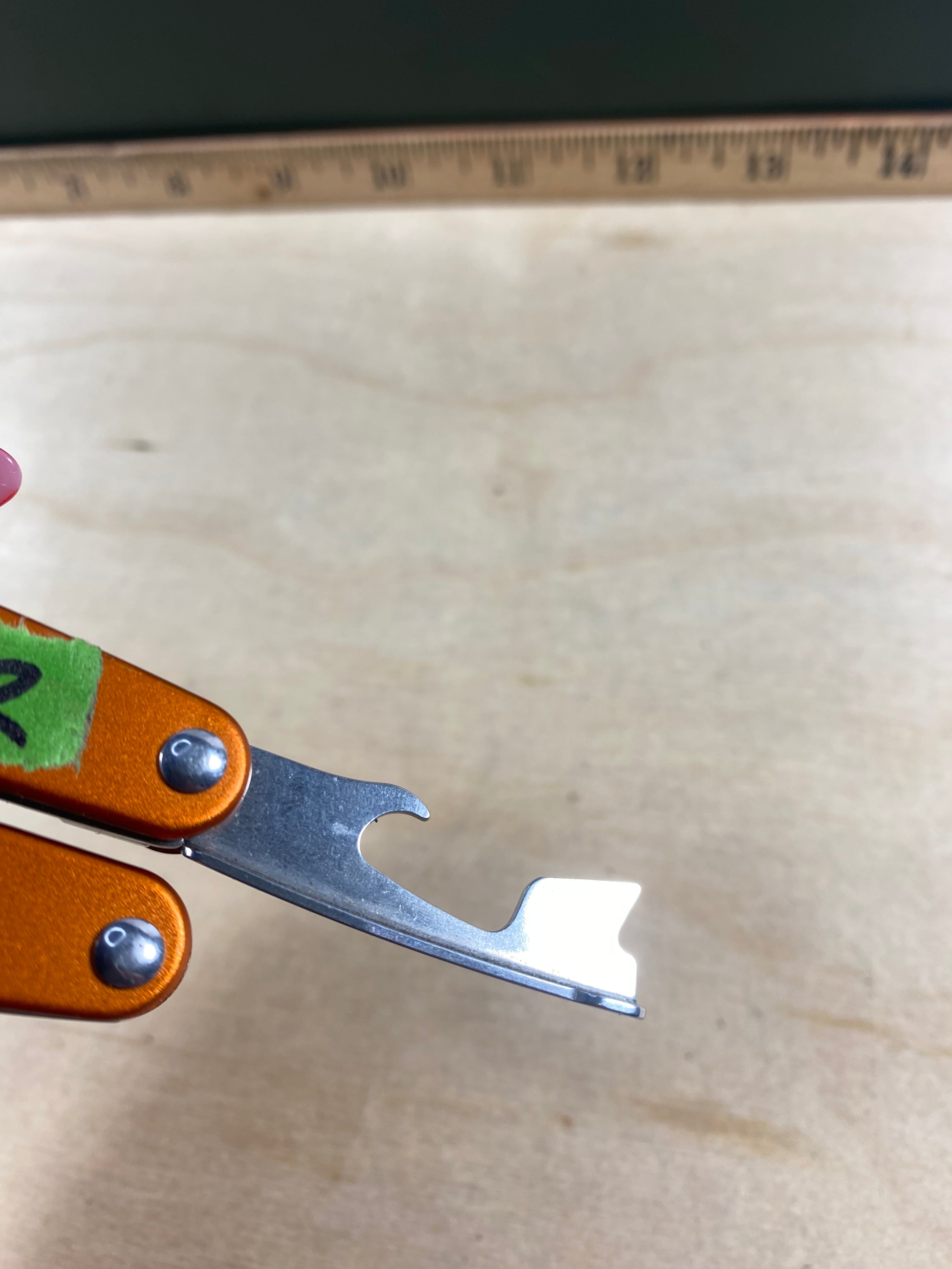 Leatherman Juice S2 #112. Light usage. Handle scratch