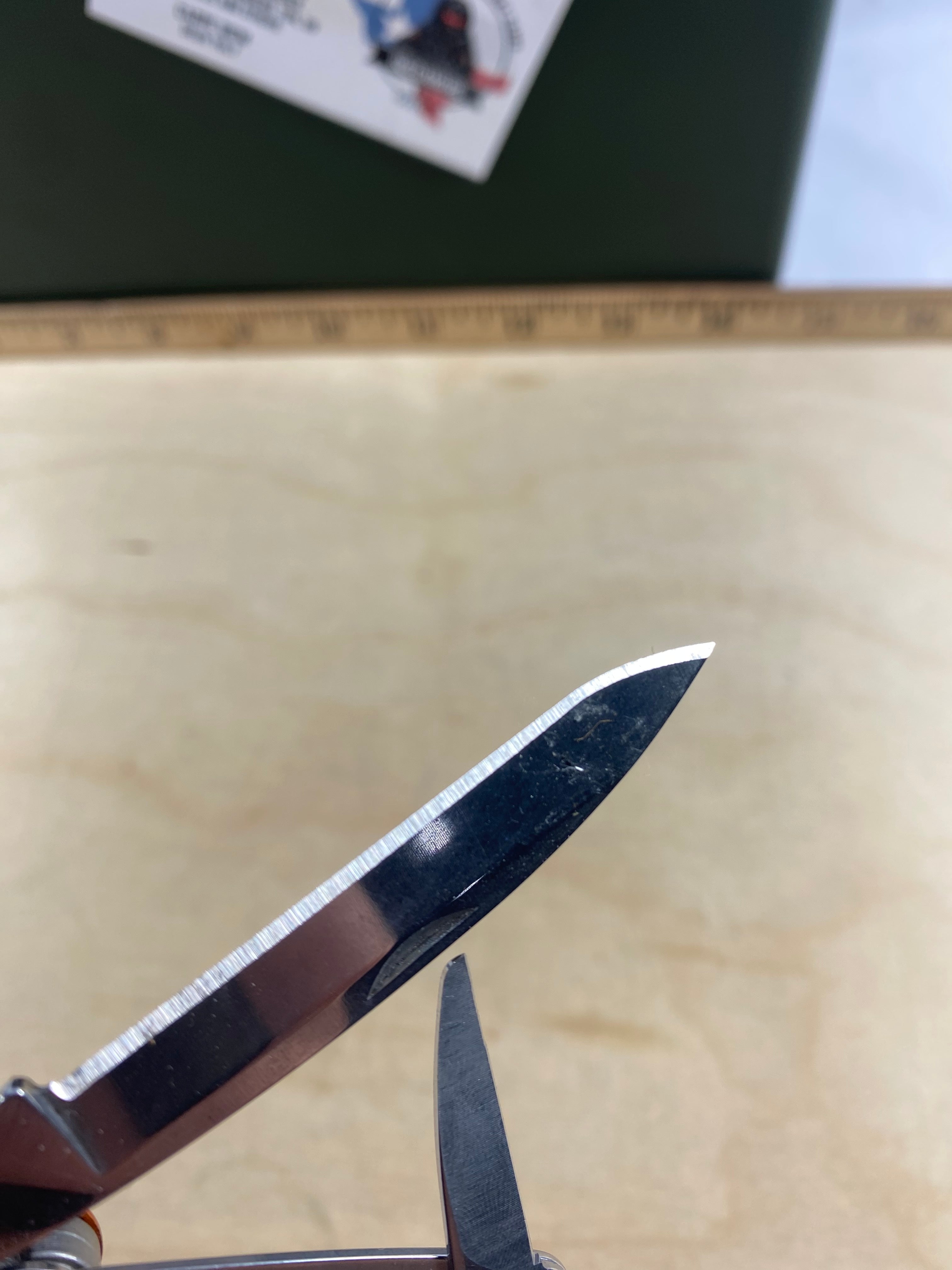 Leatherman Juice S2 #112. Light usage. Handle scratch