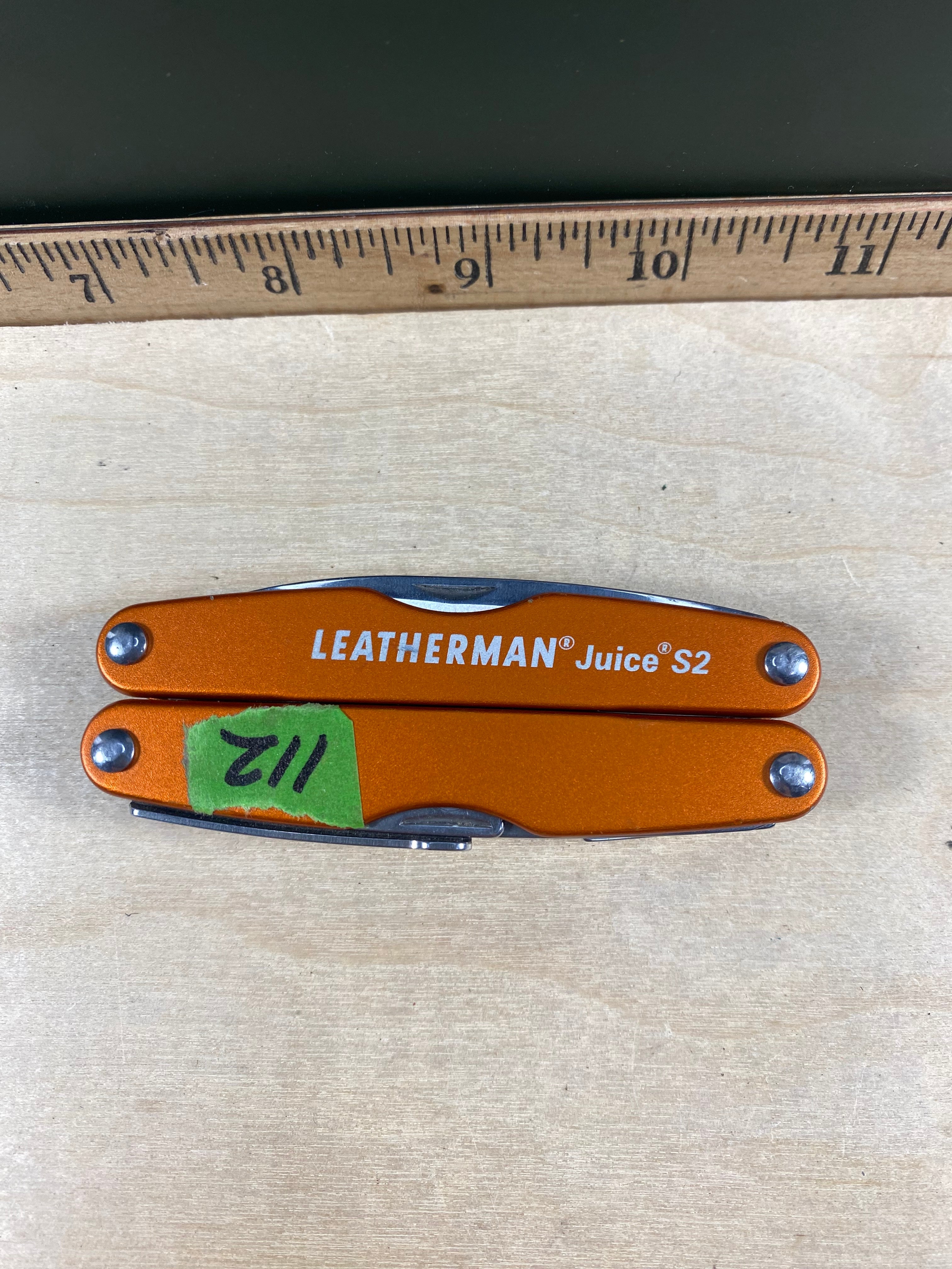 Leatherman Juice S2 #112. Light usage. Handle scratch