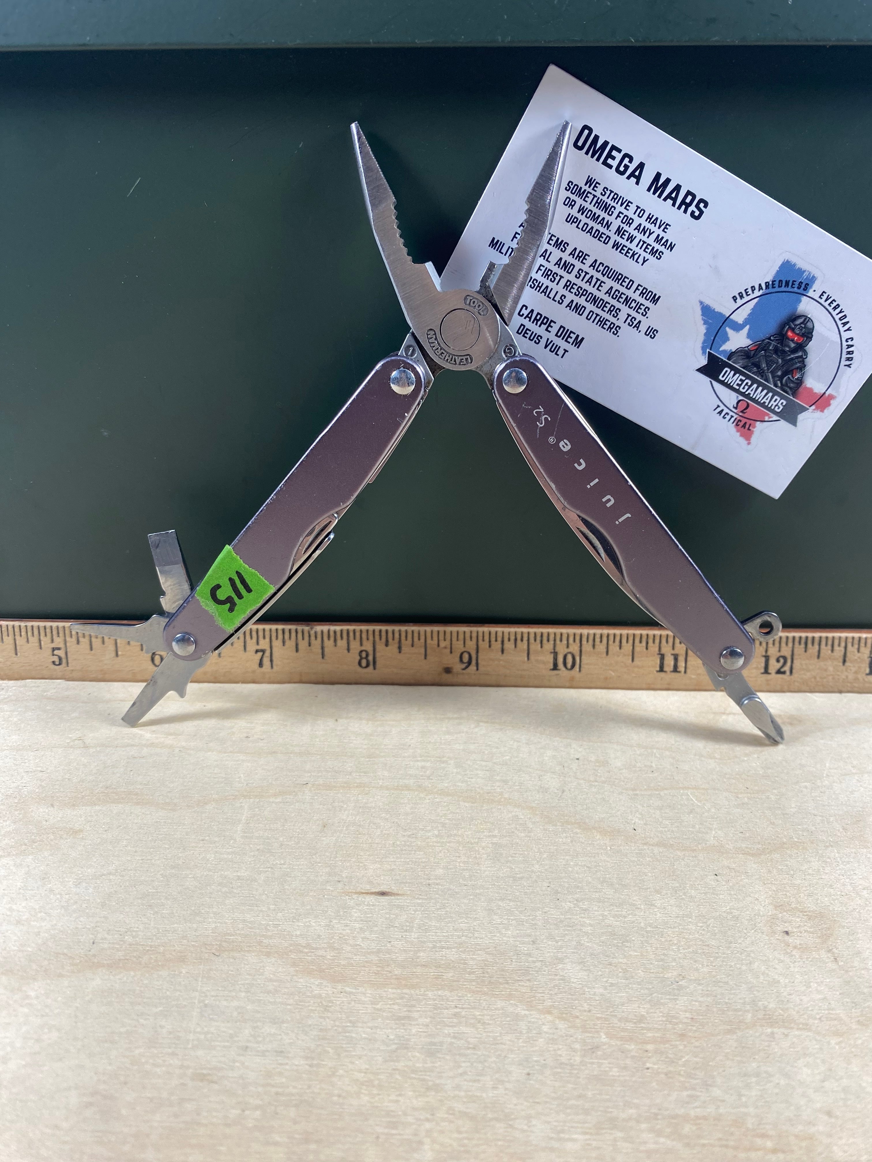 Leatherman Juice S2 #115. Light usage. Resharpened and dirty.