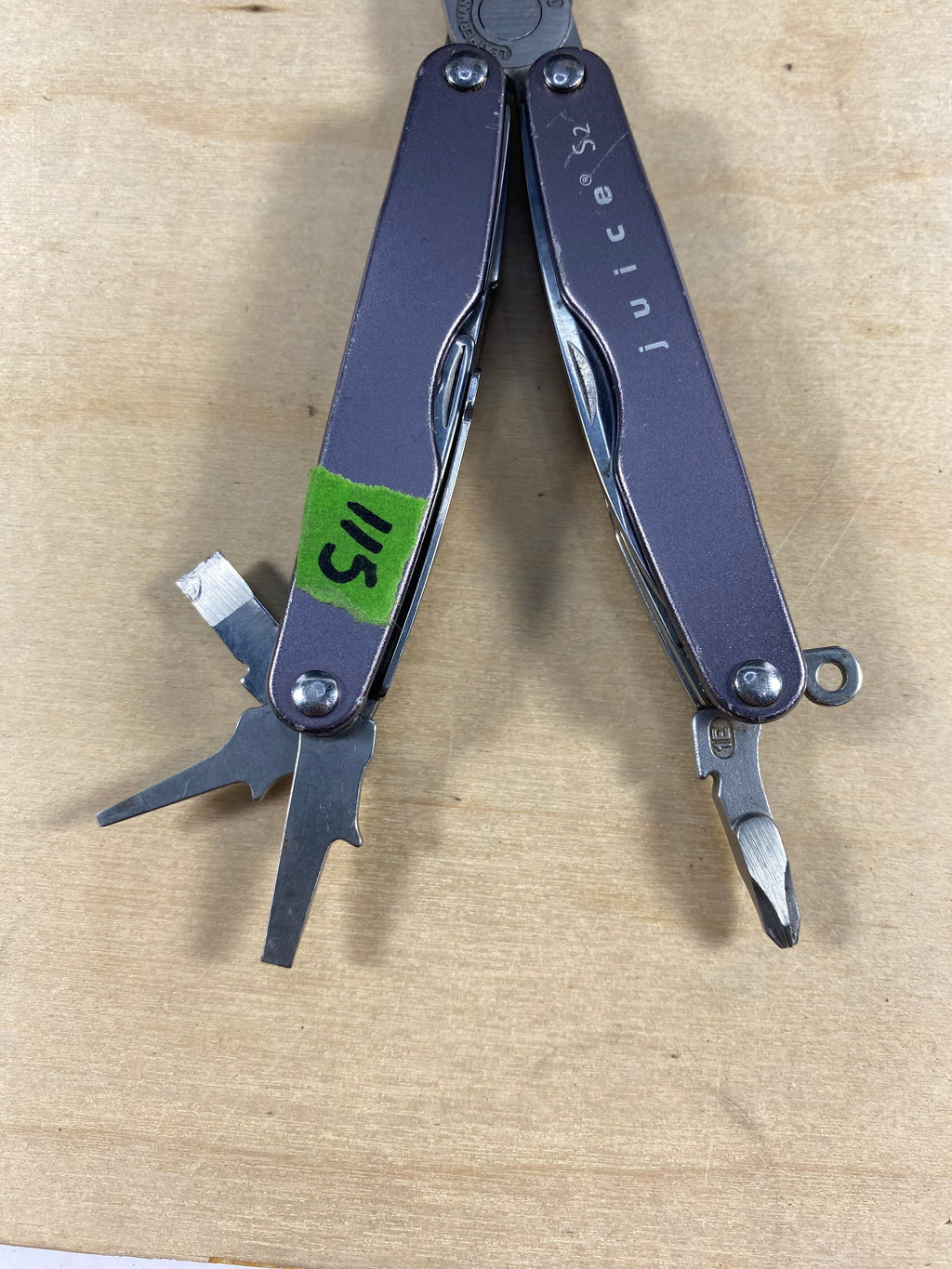 Leatherman Juice S2 #115. Light usage. Resharpened and dirty.