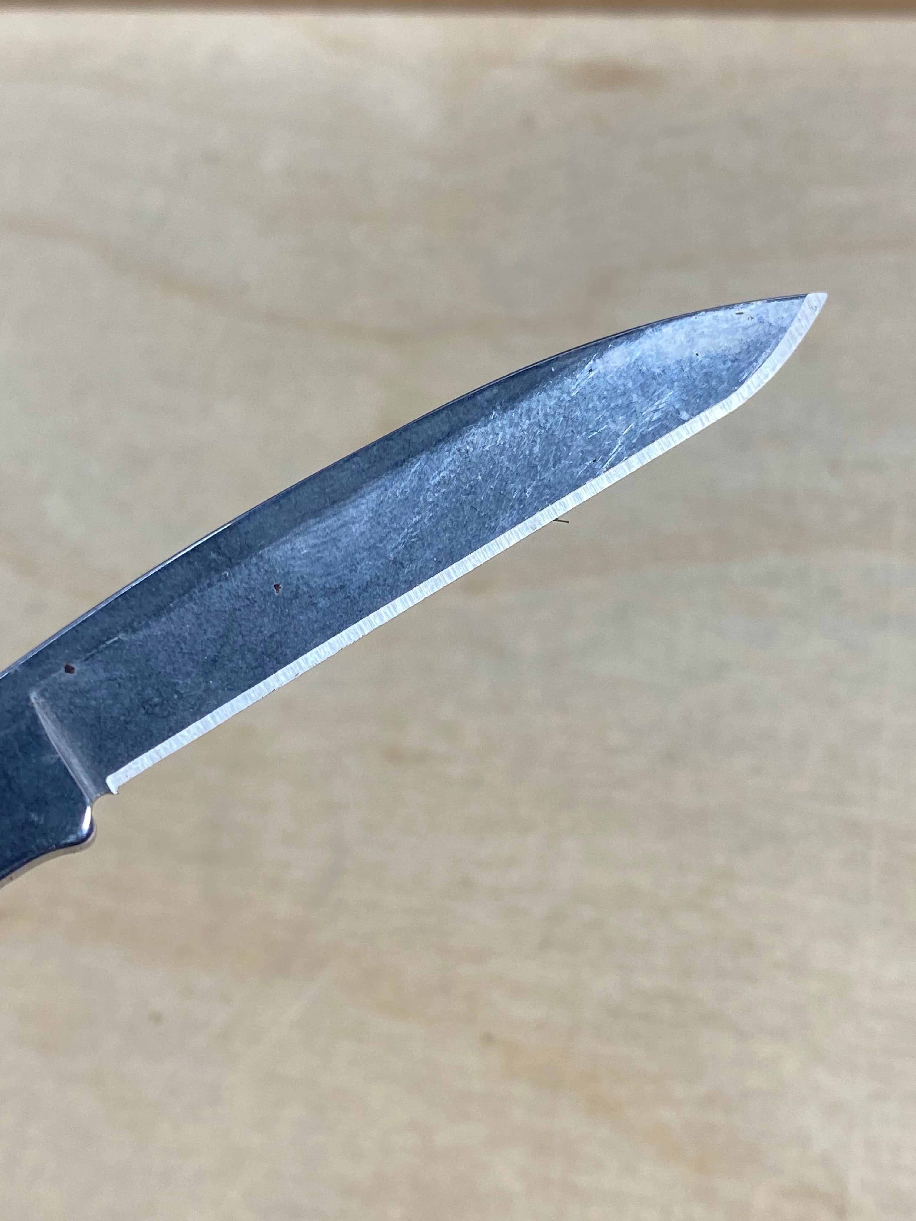 Leatherman Juice C2 #116. Light usage. Needs oil. Dirty and possible rust