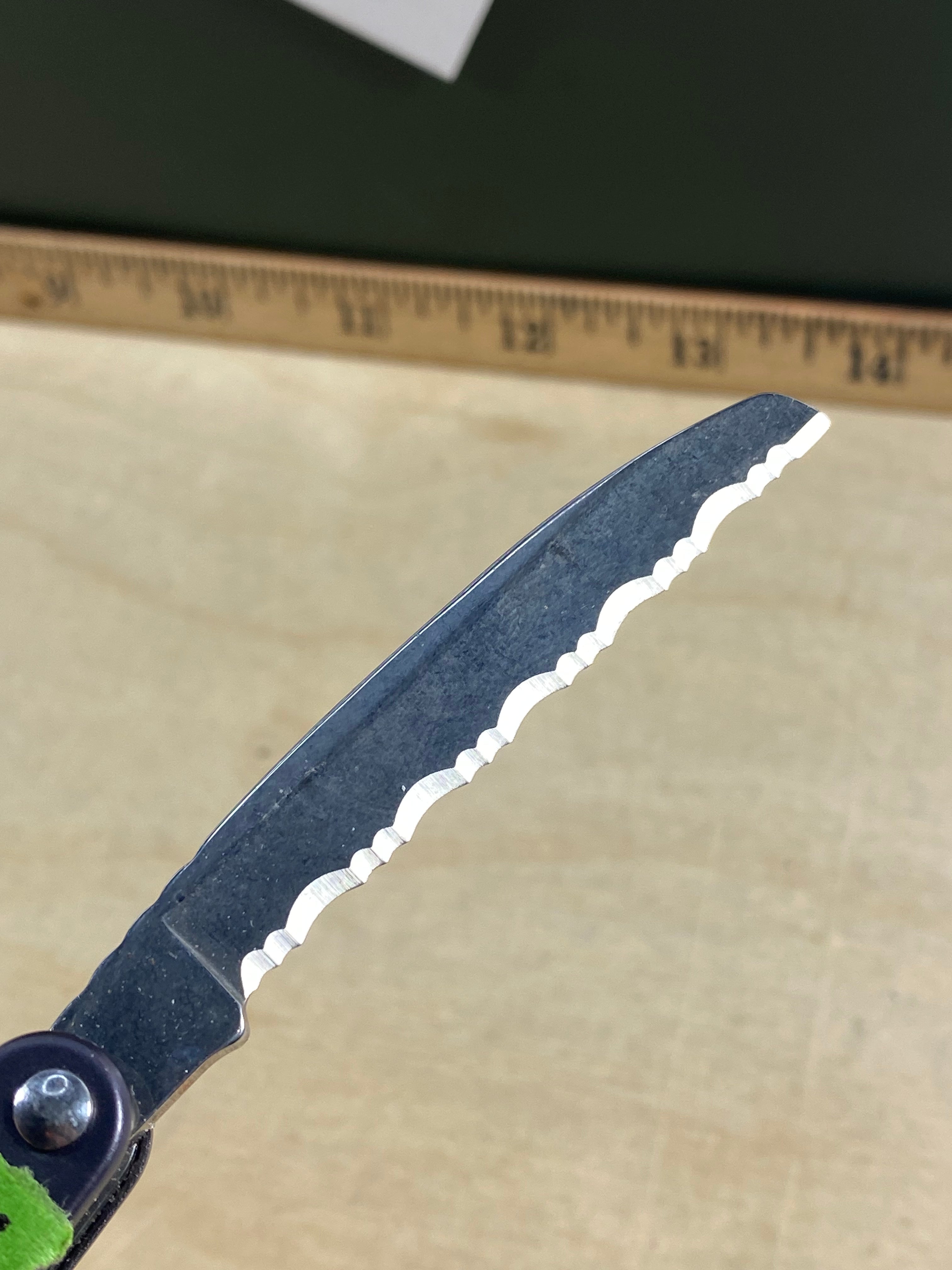 Leatherman Juice B2 #122. Light usage.