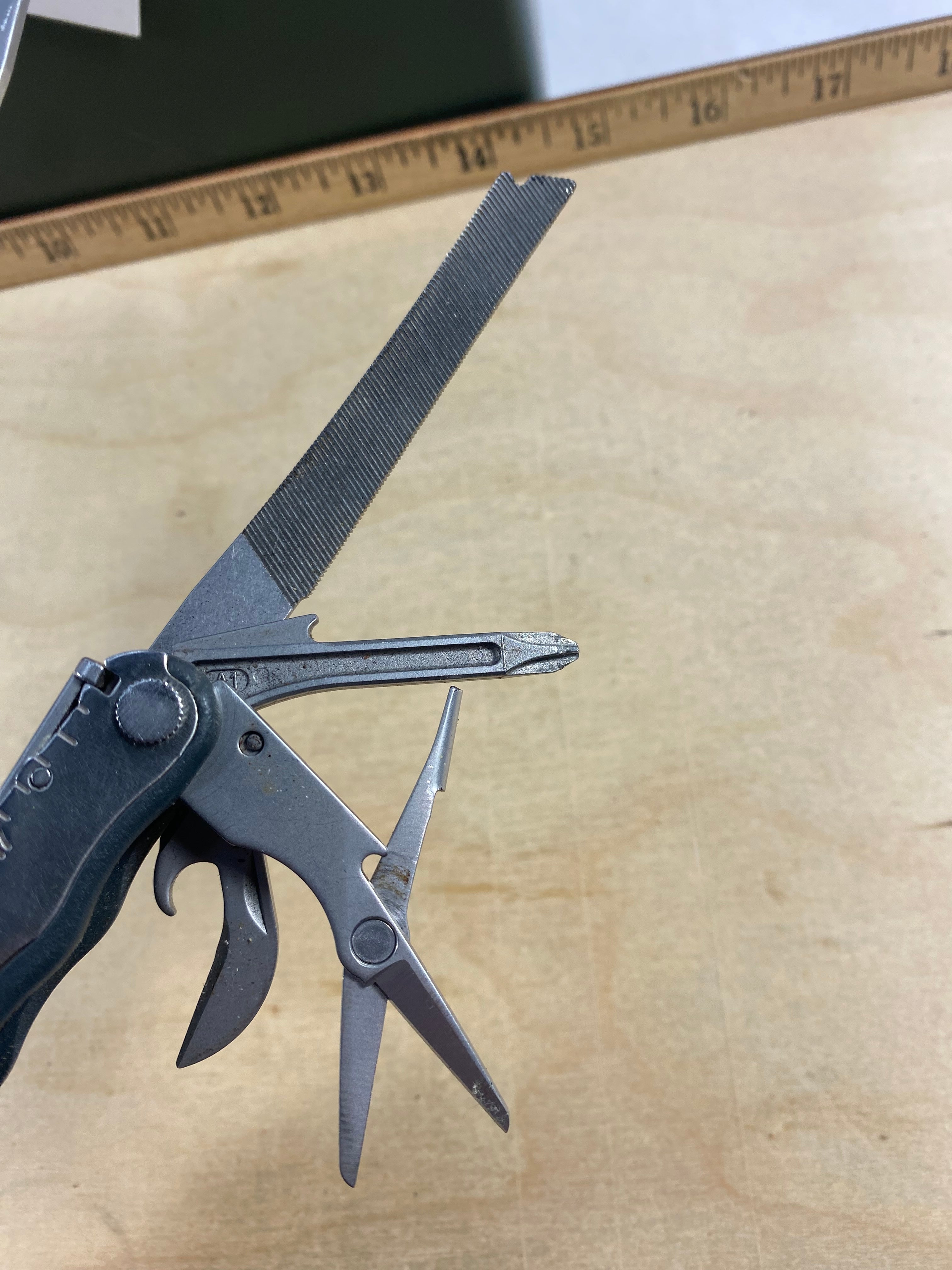 Leatherman Blast #123. Light usage. Customized Handle. Dirty.