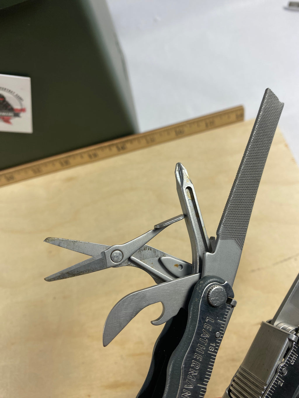 Leatherman Blast #124. Light usage. Chip on blade.