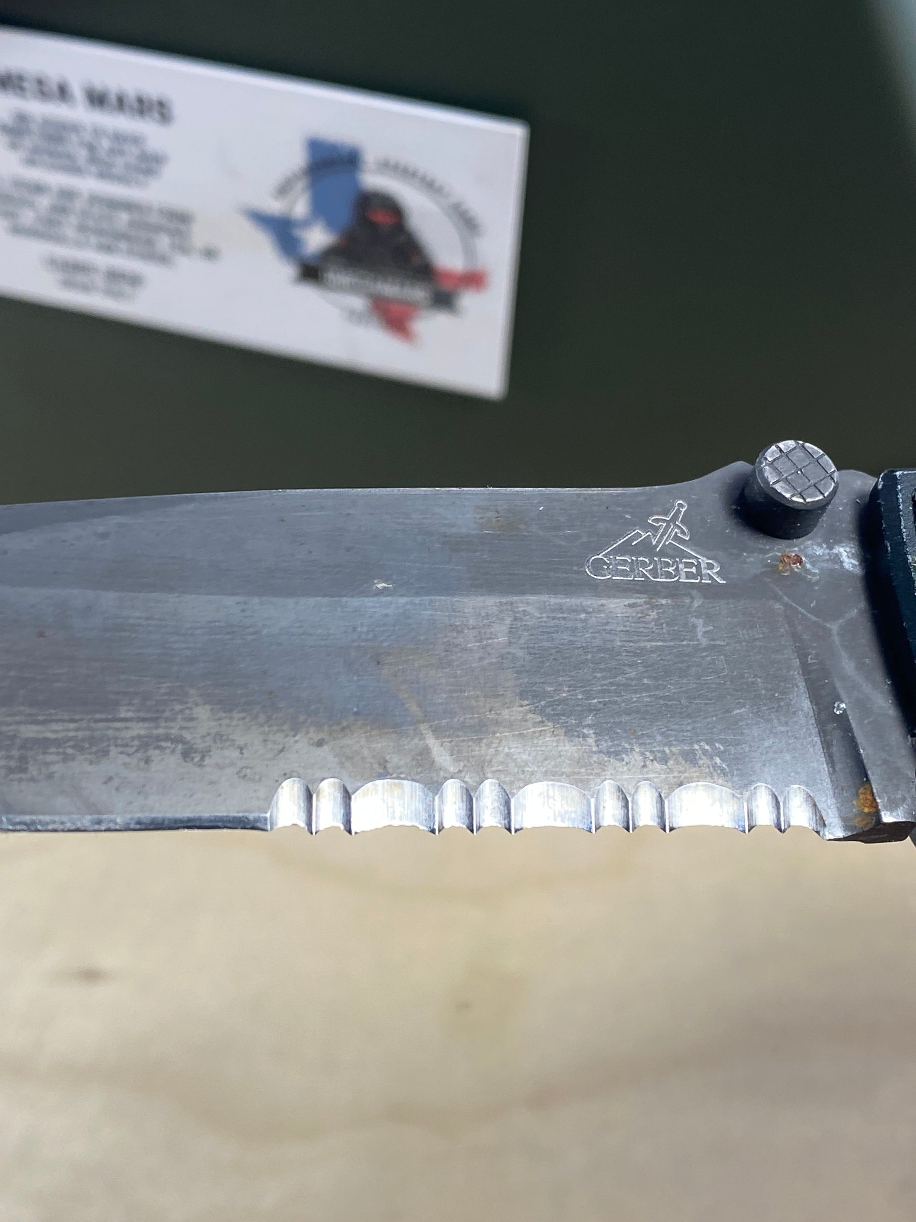 Gerber #1 Icon Linerlock Folding Knife. Light usage. Dirty.