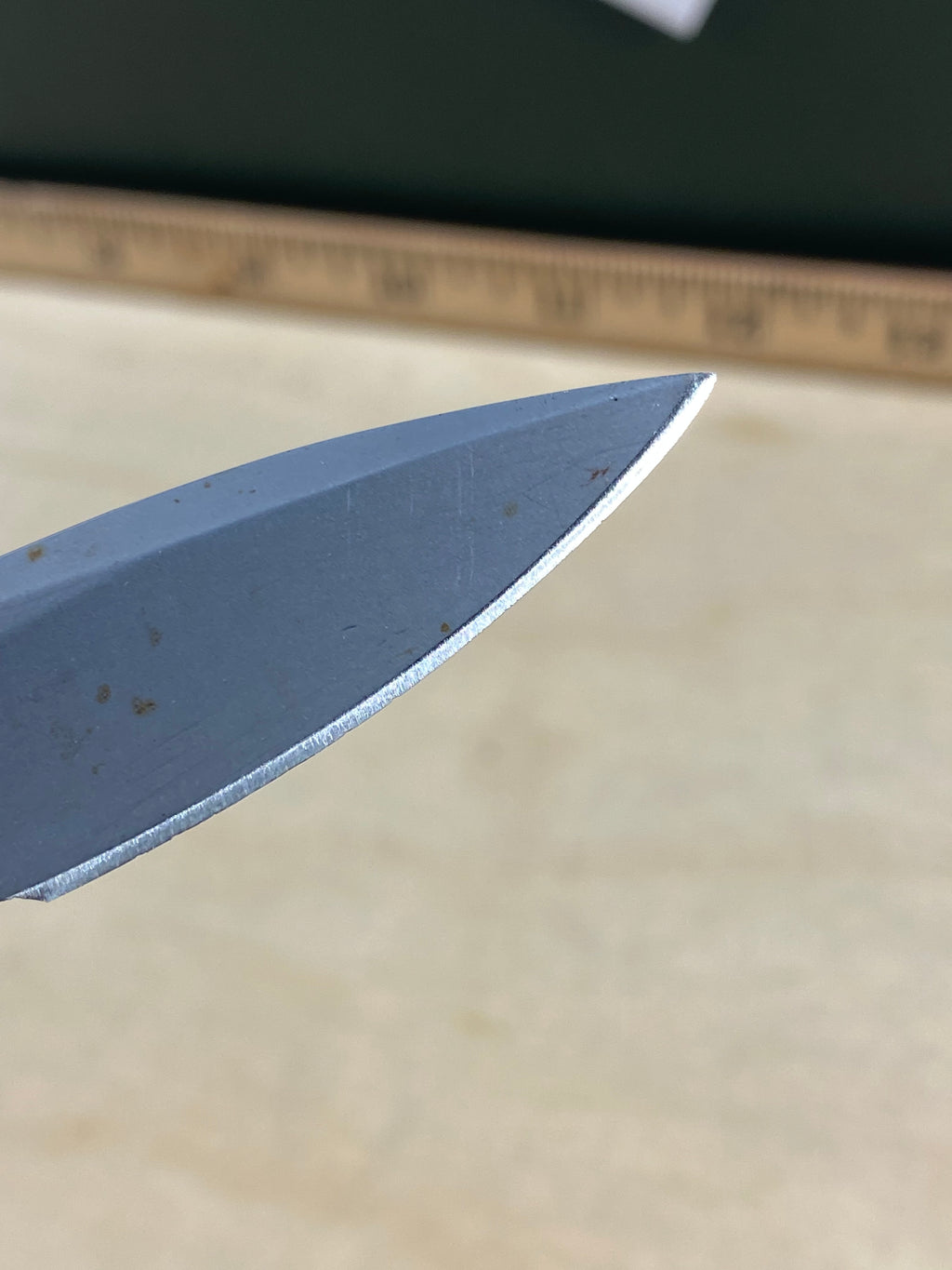 Gerber #13 Applegate Fairbairn. Light usage. Needs Oil