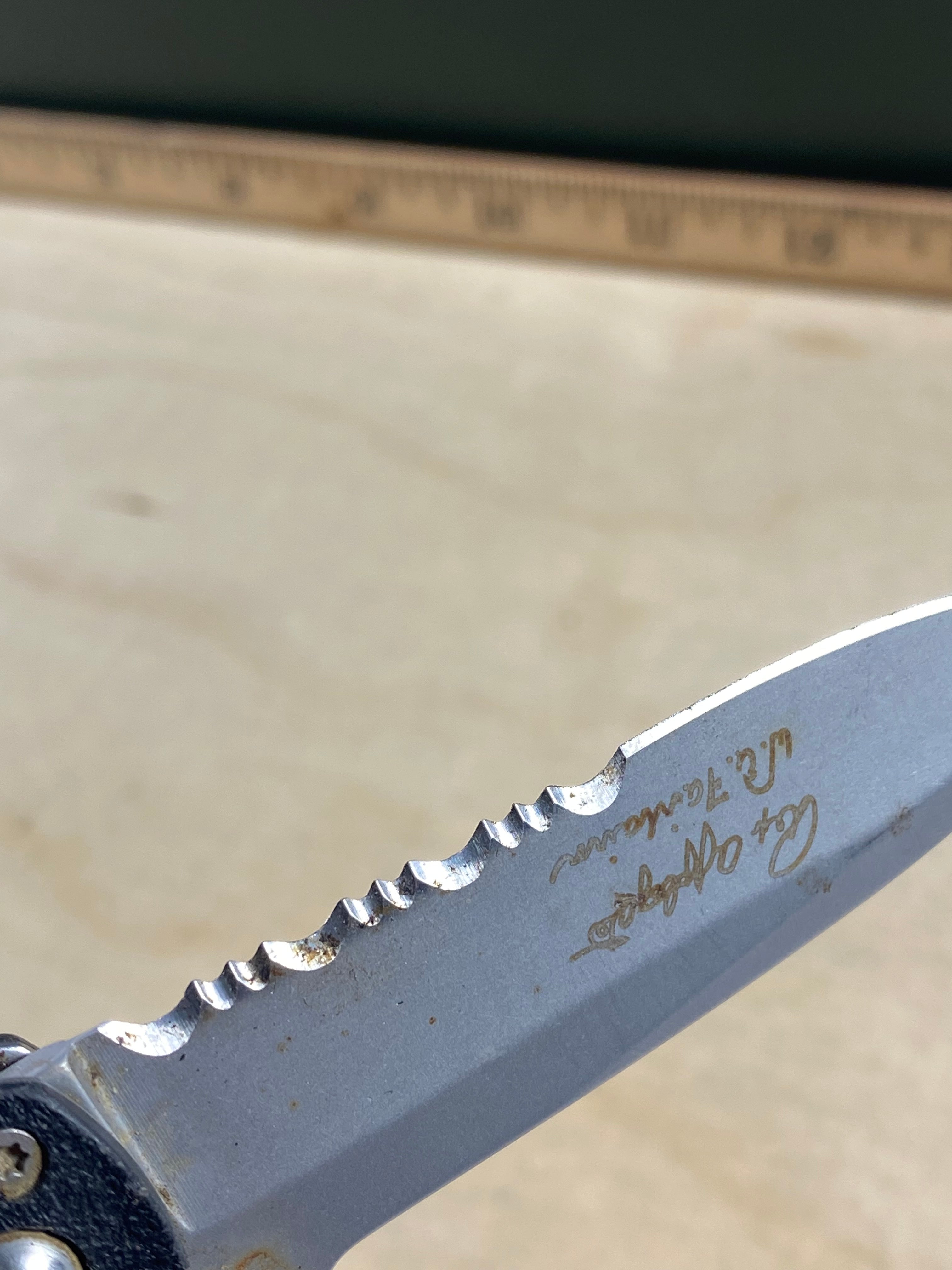 Gerber #13 Applegate Fairbairn. Light usage. Needs Oil