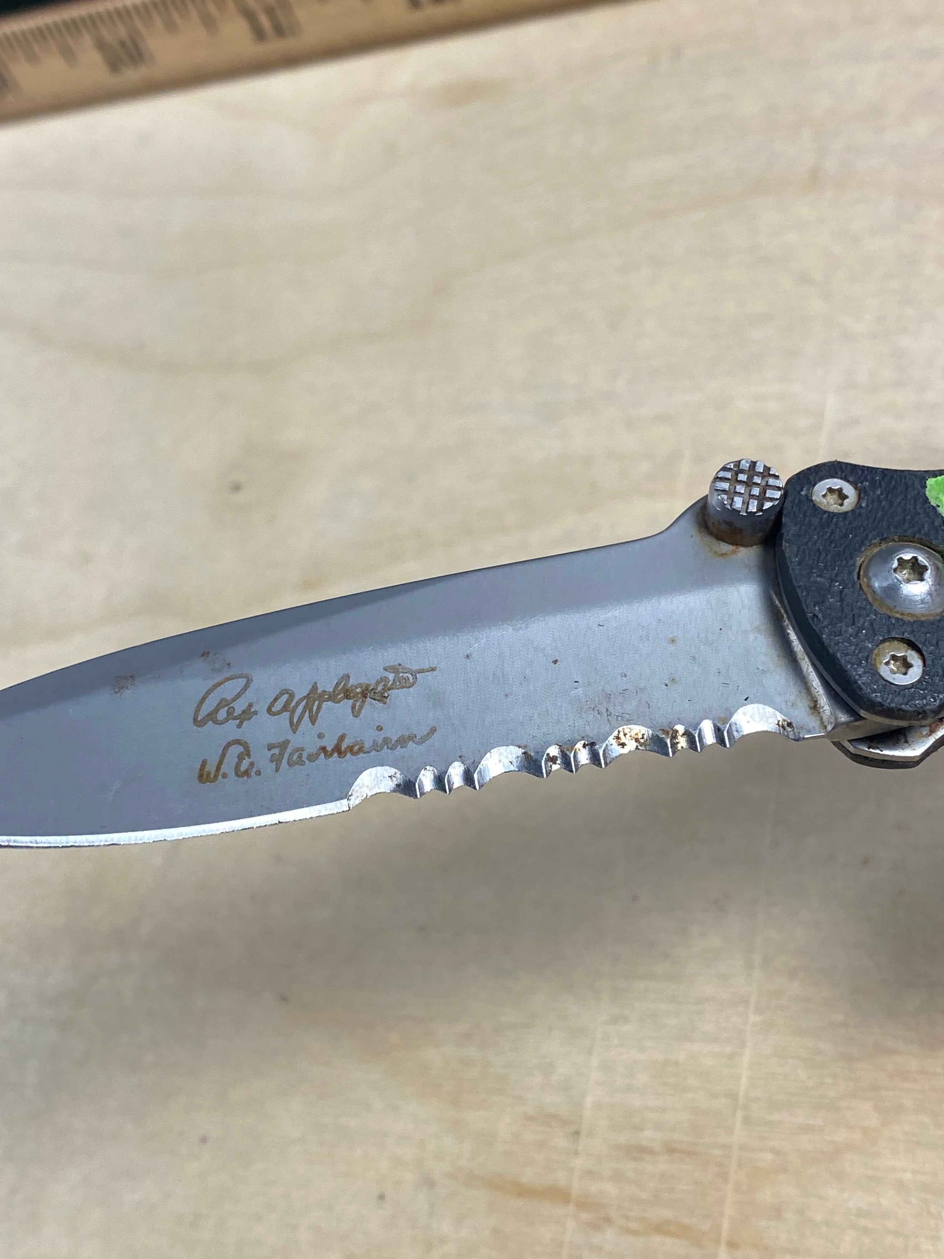 Gerber #13 Applegate Fairbairn. Light usage. Needs Oil