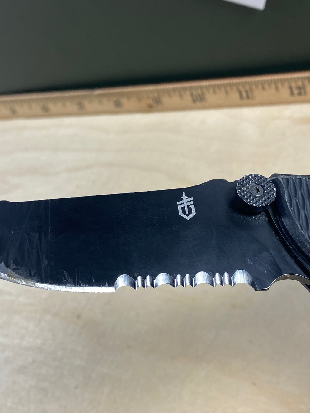 Gerber #32 Hinderer CLS Combat Life Saver Rescue Knife. Moderate usage. Resharpened. Pocket clip a little loose. (MSRP $90.00 NEW)