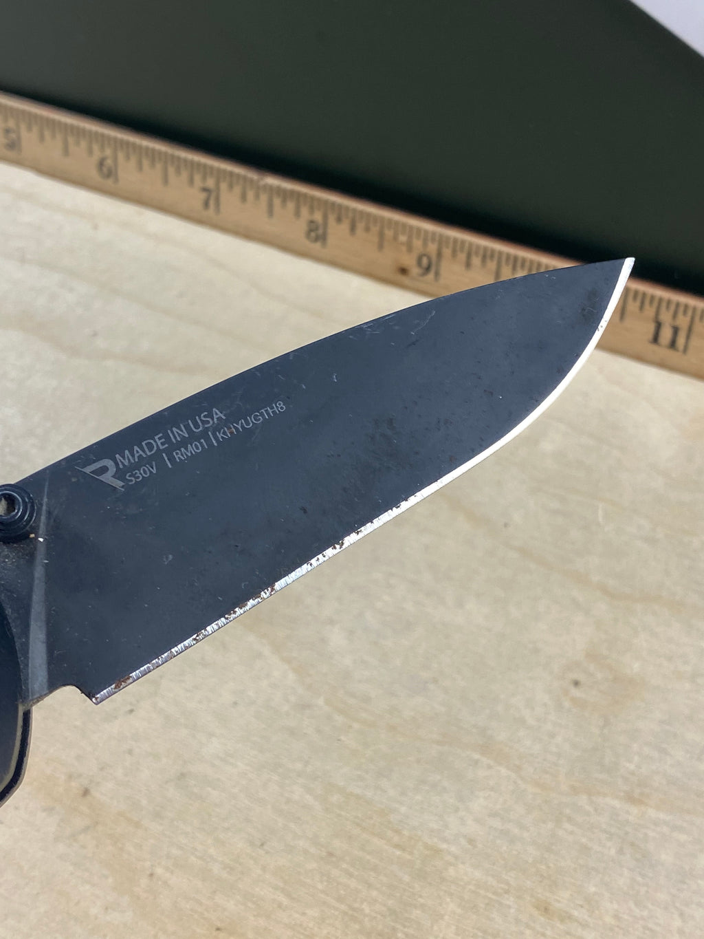 Gerber #34 Sedulo Pivot Lock Knife Black FRN. Light usage. Rust and dirty with customized blade.