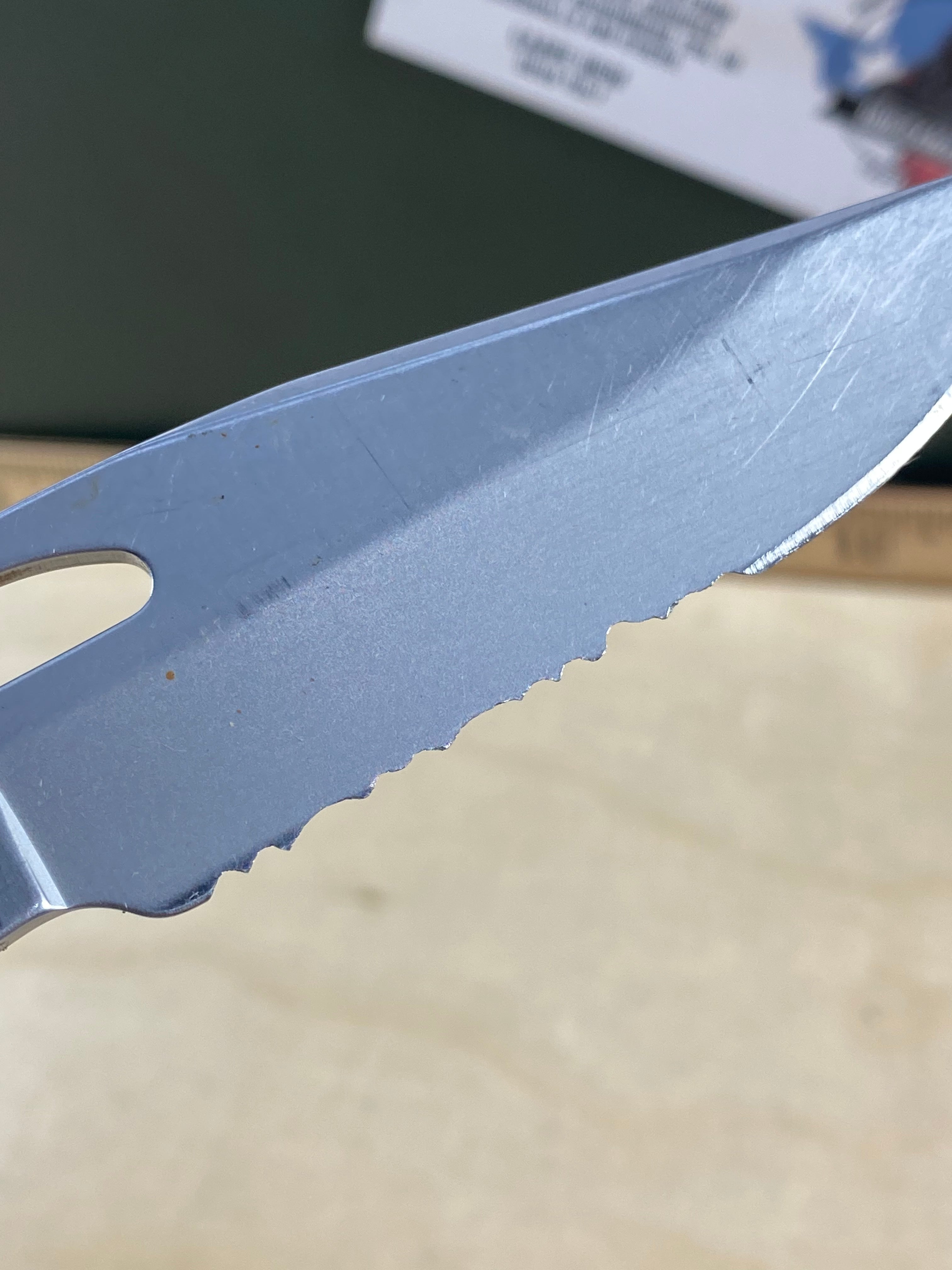 Gerber #42 450 EZ Out Pocket Knife Lockback combo Edge Blade. Light usage. Chip on blade.
