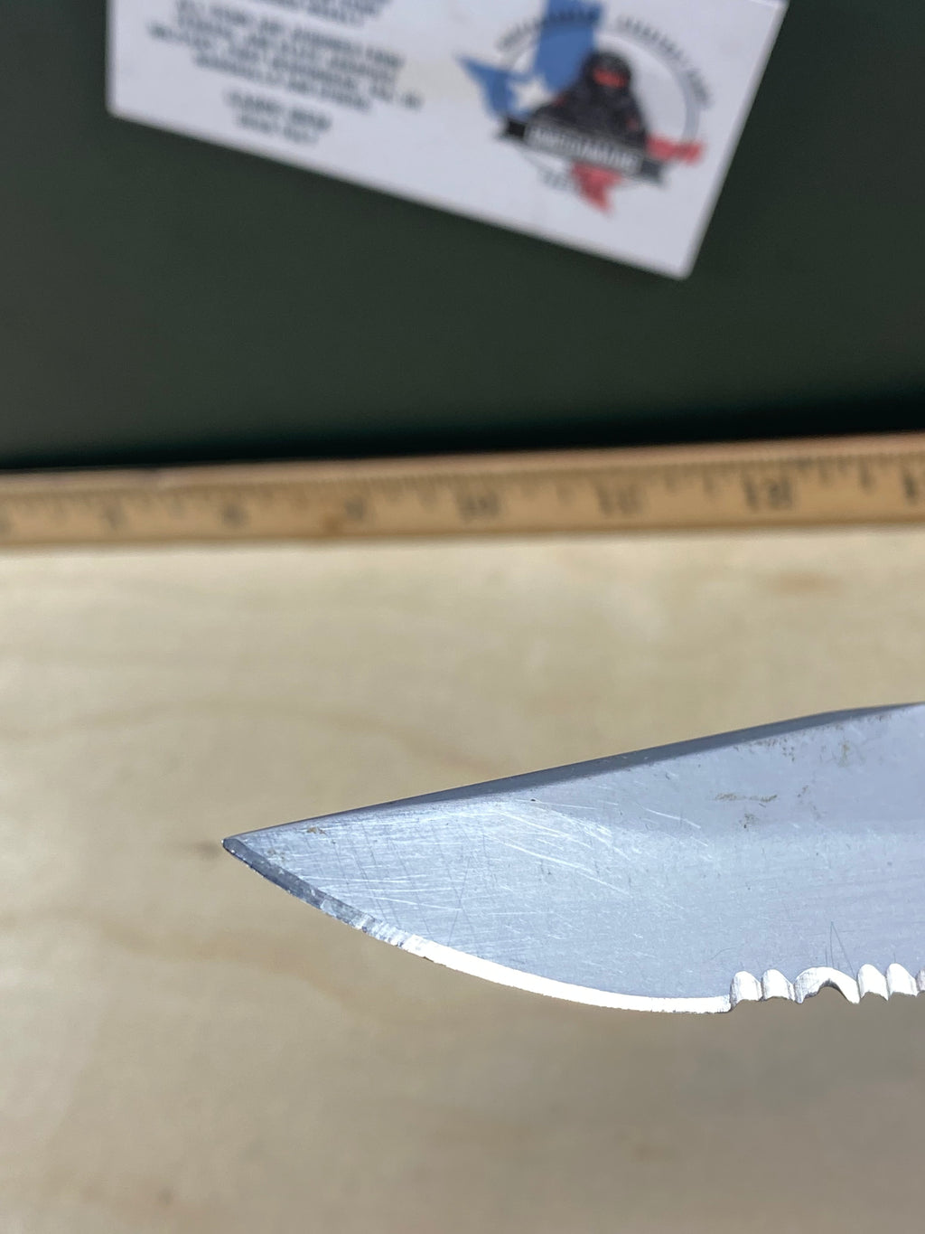 Gerber #42 450 EZ Out Pocket Knife Lockback combo Edge Blade. Light usage. Chip on blade.