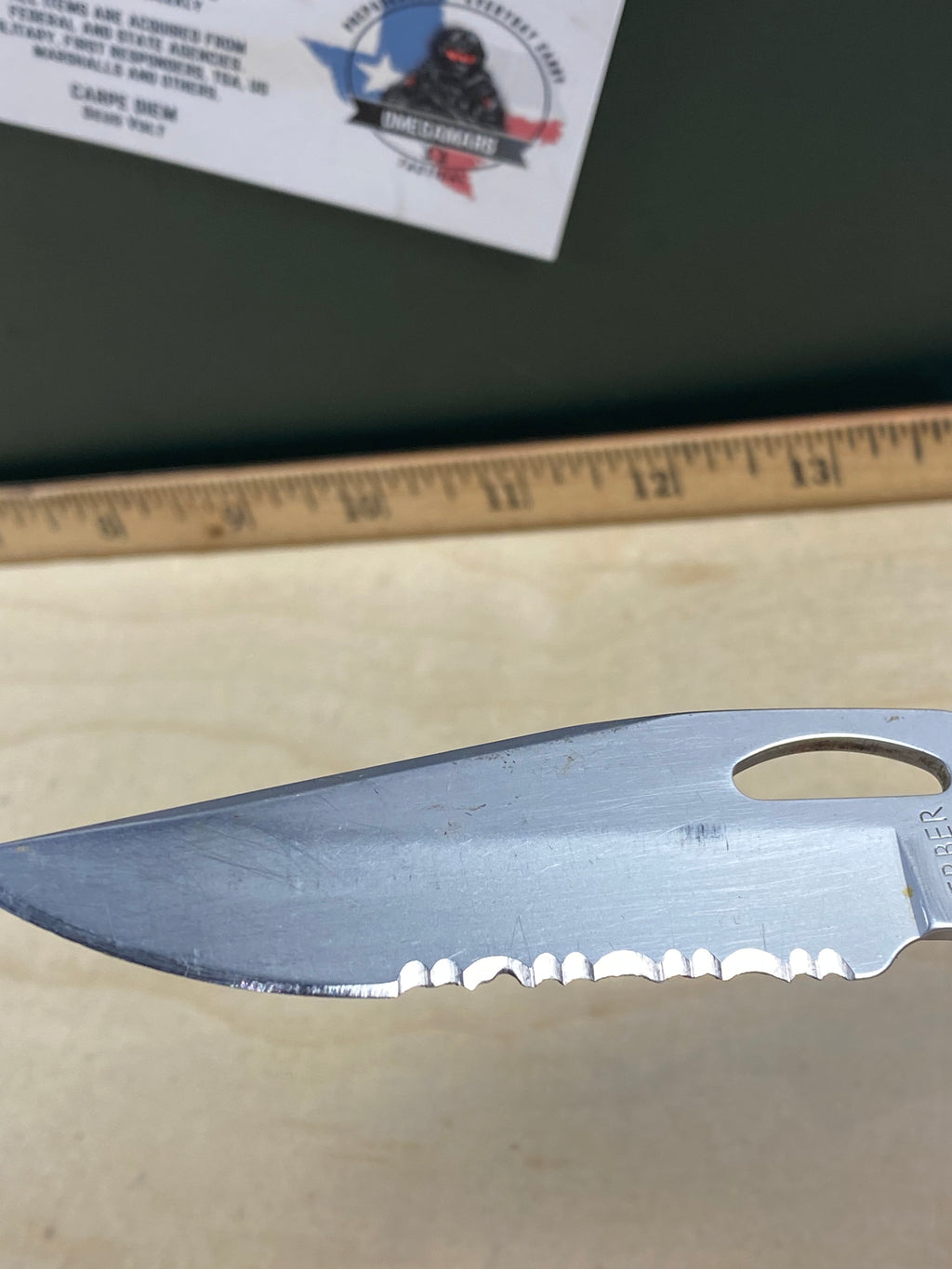 Gerber #42 450 EZ Out Pocket Knife Lockback combo Edge Blade. Light usage. Chip on blade.