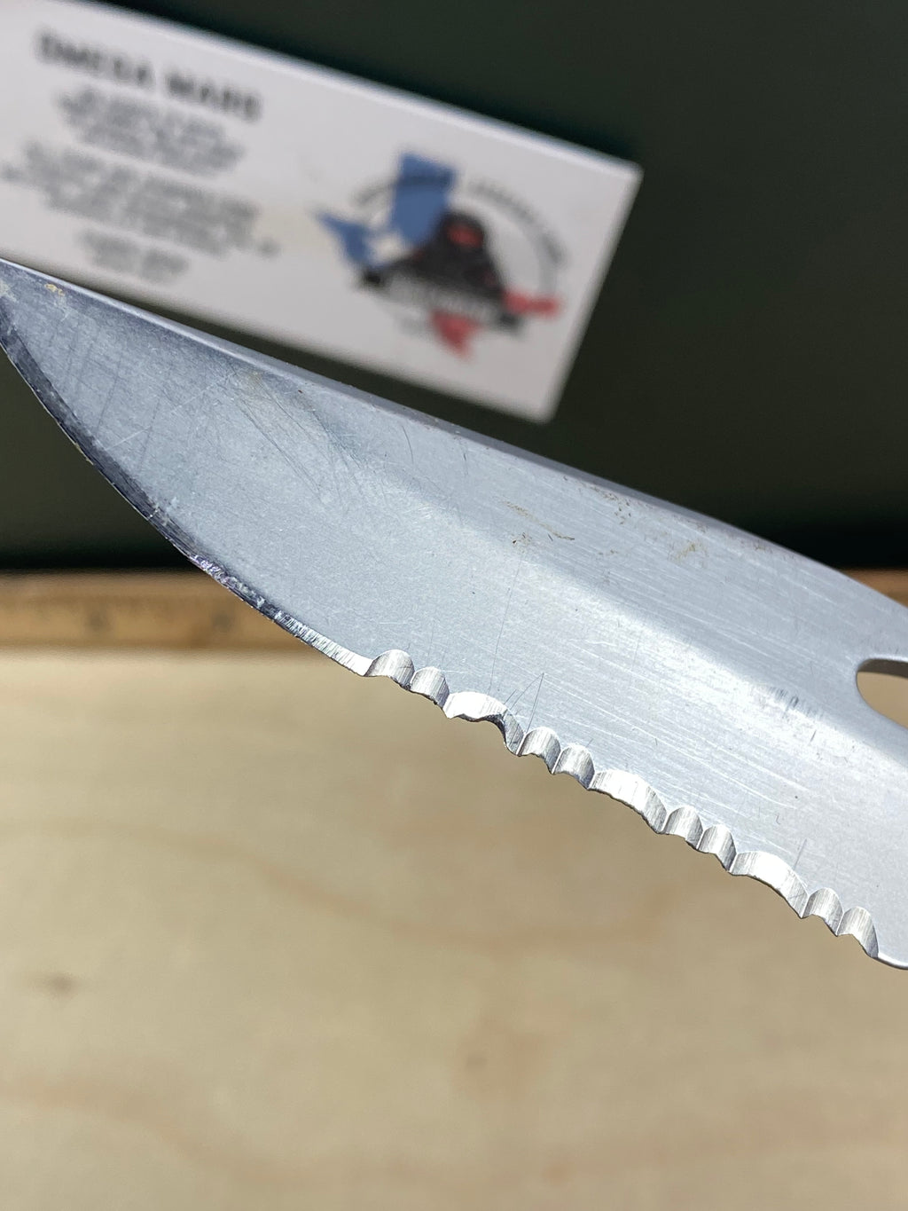 Gerber #42 450 EZ Out Pocket Knife Lockback combo Edge Blade. Light usage. Chip on blade.