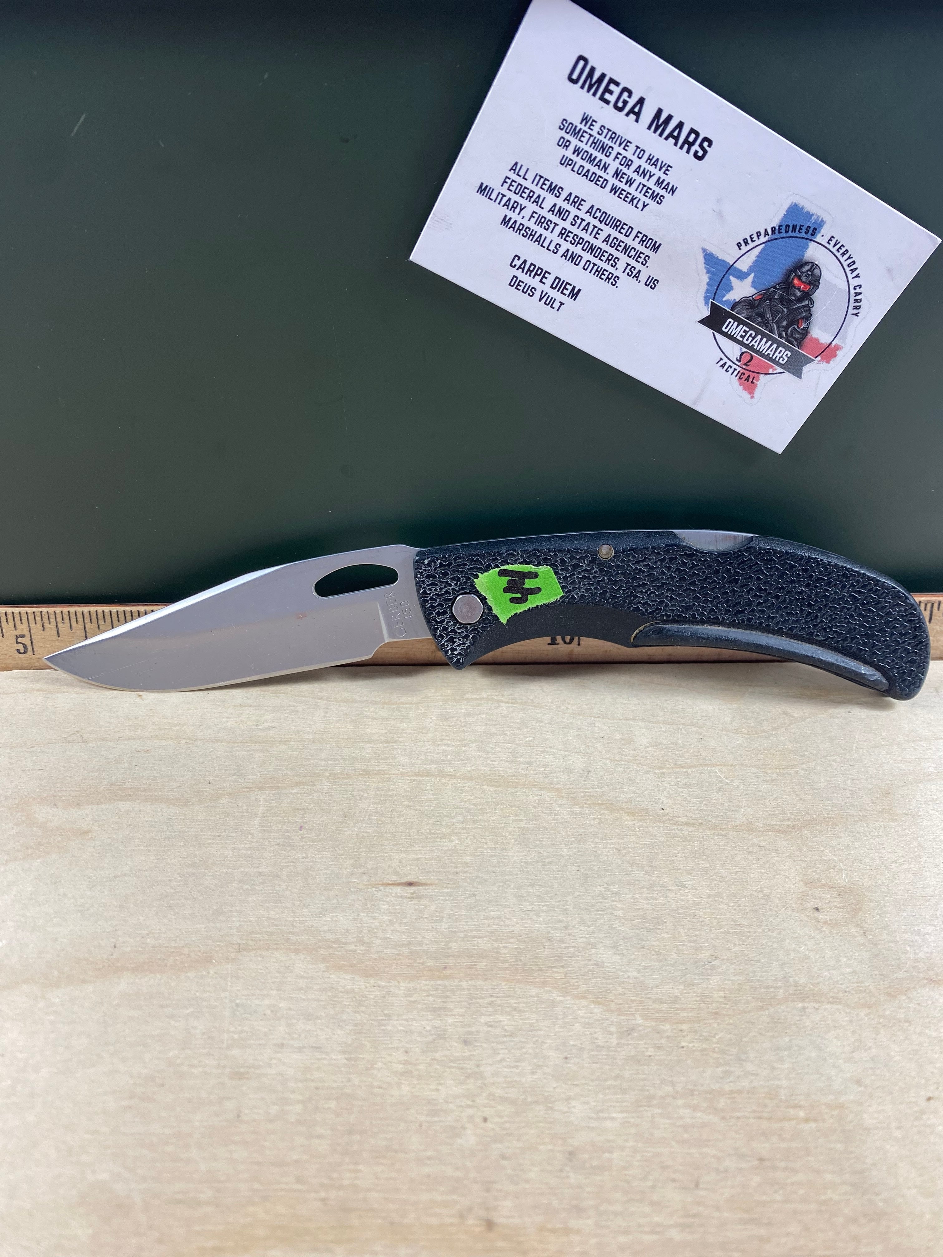 Gerber #44 450 EZ Out Pocket Knife Lockback combo Edge Blade. Light usage. Resharpened.