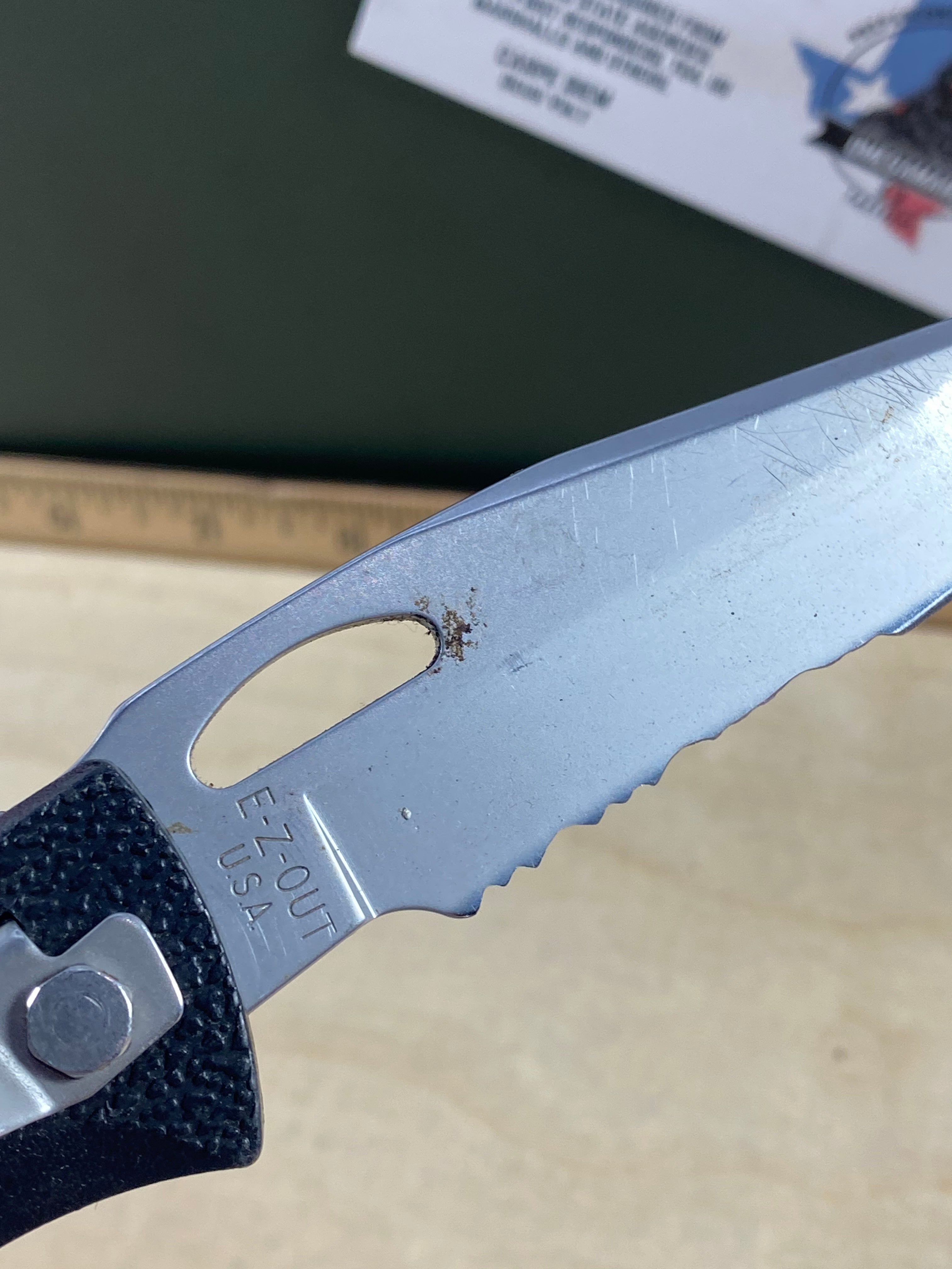 Gerber #47 450 EZ Out Pocket Knife Lockback combo Edge Blade. Light usage. Dirty.