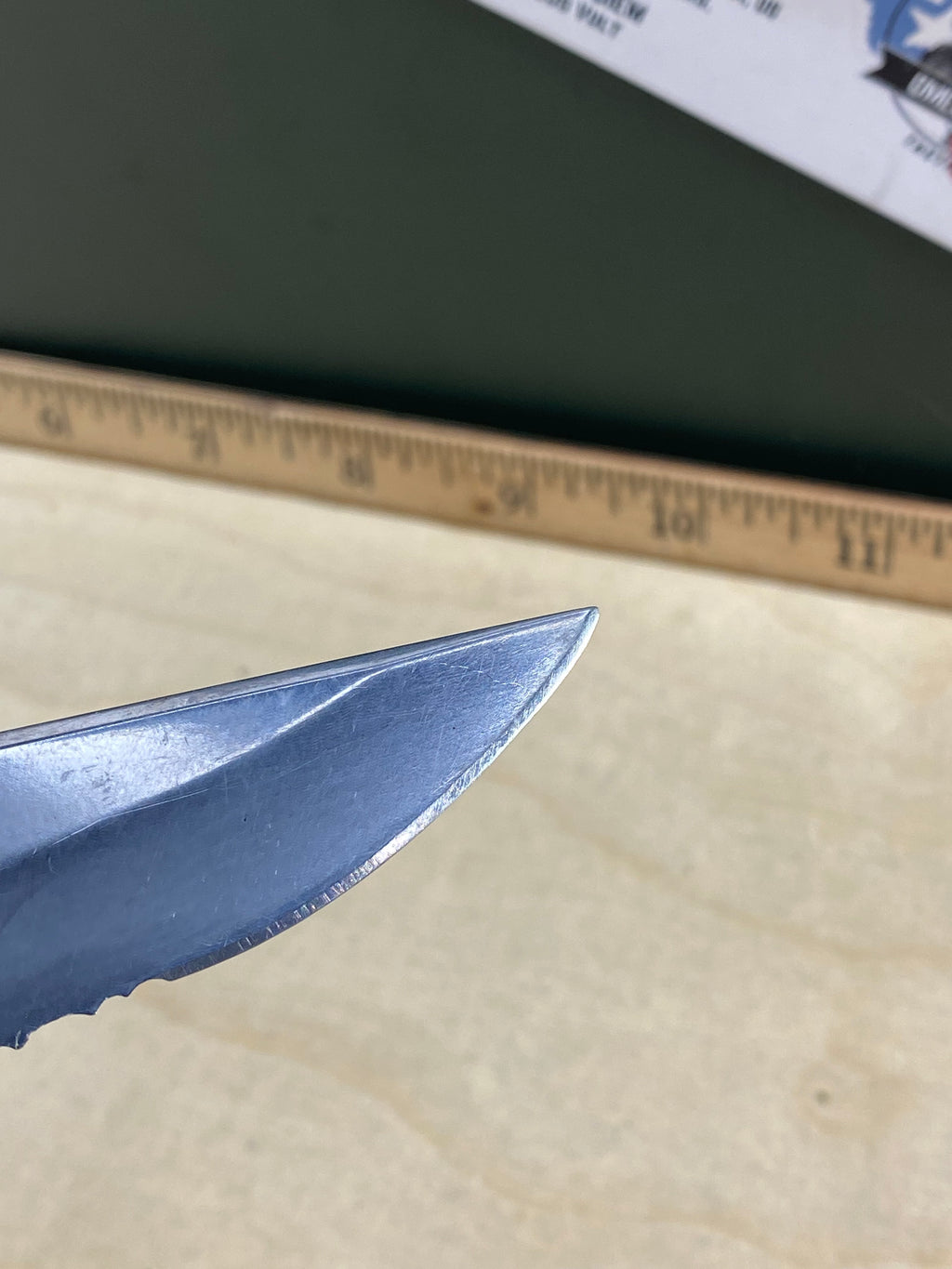 Gerber #49 450 EZ Out Pocket Knife Lockback combo Edge Blade. Light usage.
