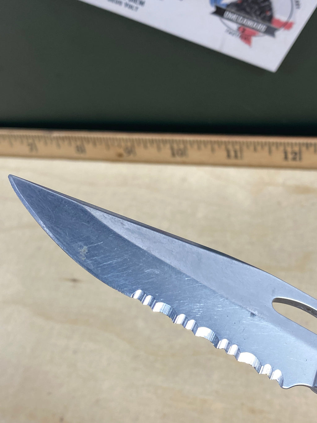 Gerber #49 450 EZ Out Pocket Knife Lockback combo Edge Blade. Light usage.