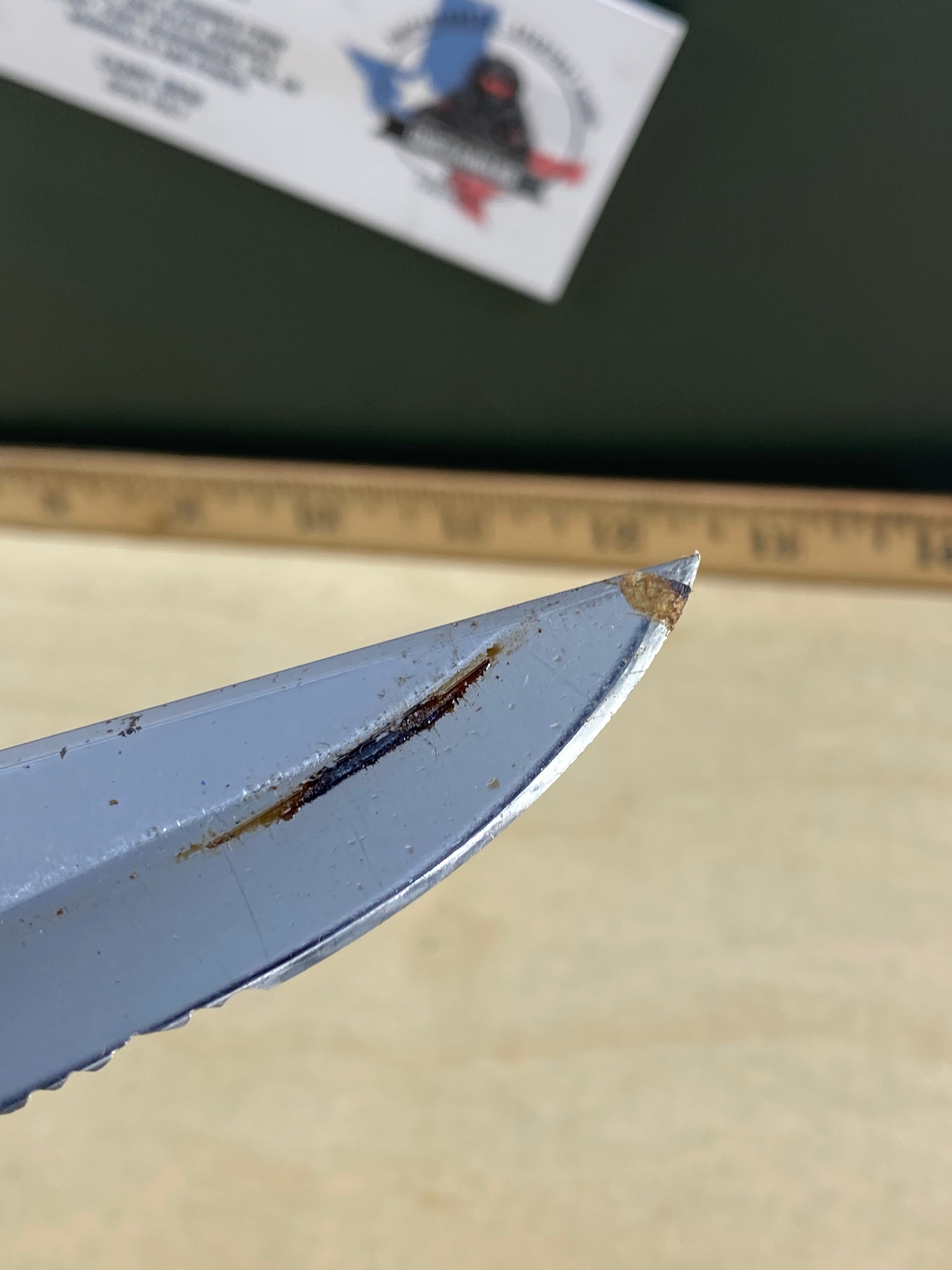 Gerber #57 450 EZ Out Pocket Knife Lockback combo Edge Blade. Light usage. Super dirty and Needs Oil.
