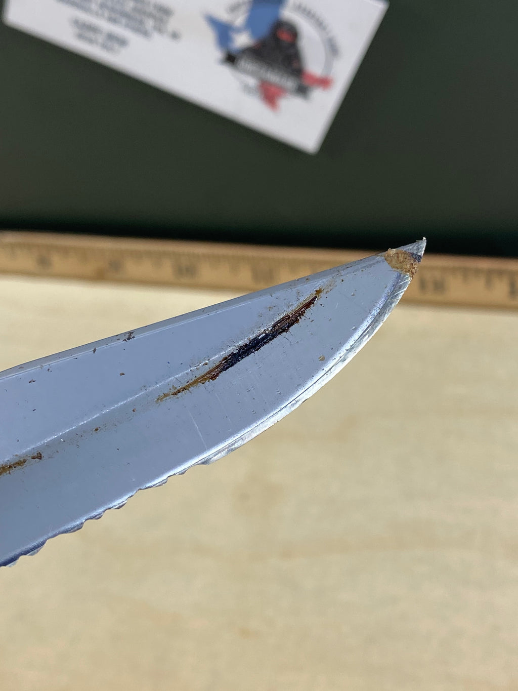Gerber #57 450 EZ Out Pocket Knife Lockback combo Edge Blade. Light usage. Super dirty and Needs Oil.