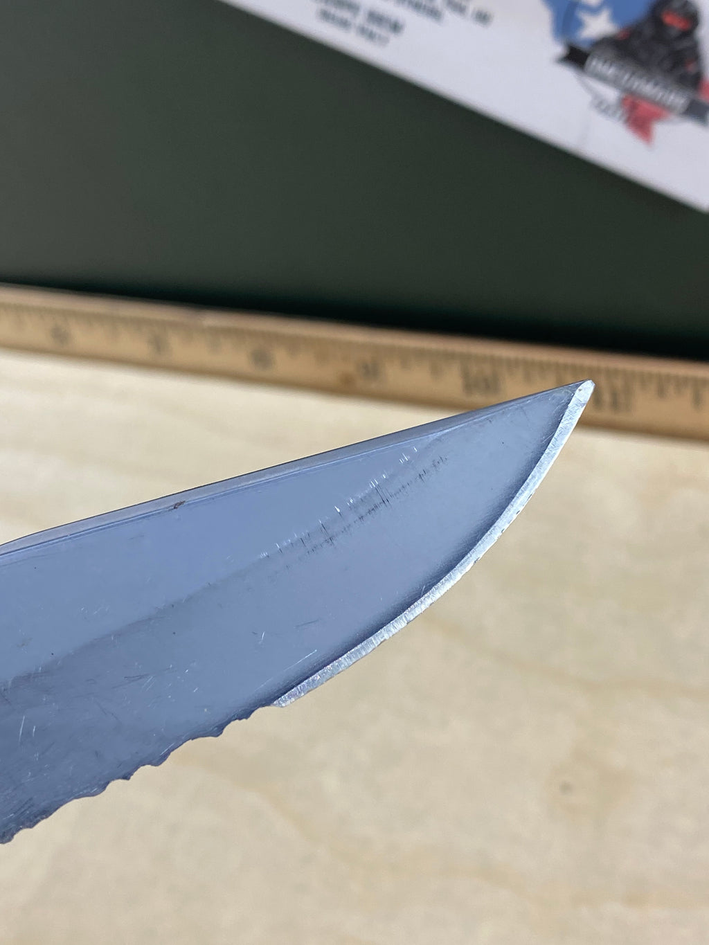 Gerber #58 450 EZ Out Pocket Knife Lockback combo Edge Blade. Light usage.