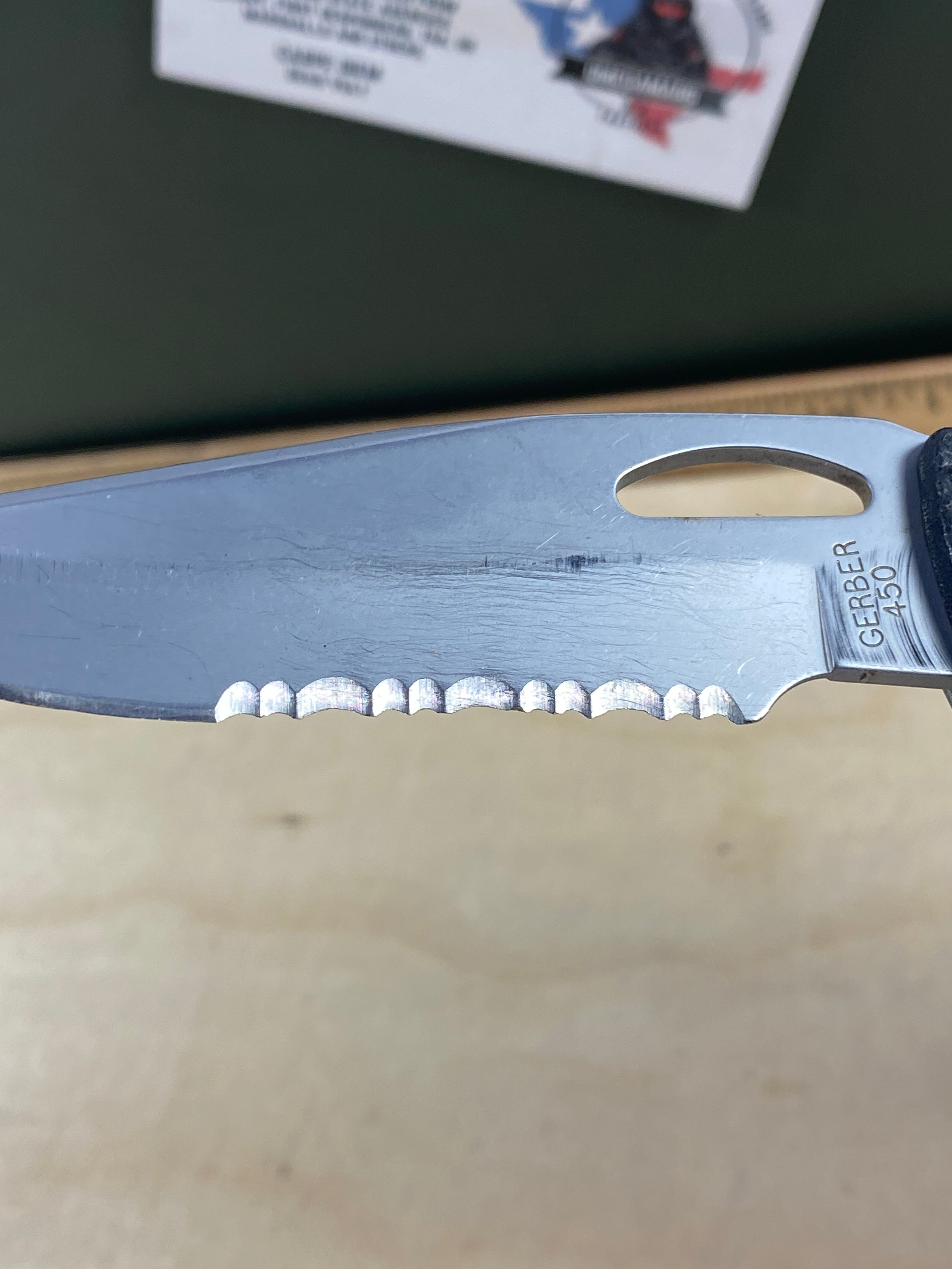Gerber #58 450 EZ Out Pocket Knife Lockback combo Edge Blade. Light usage.